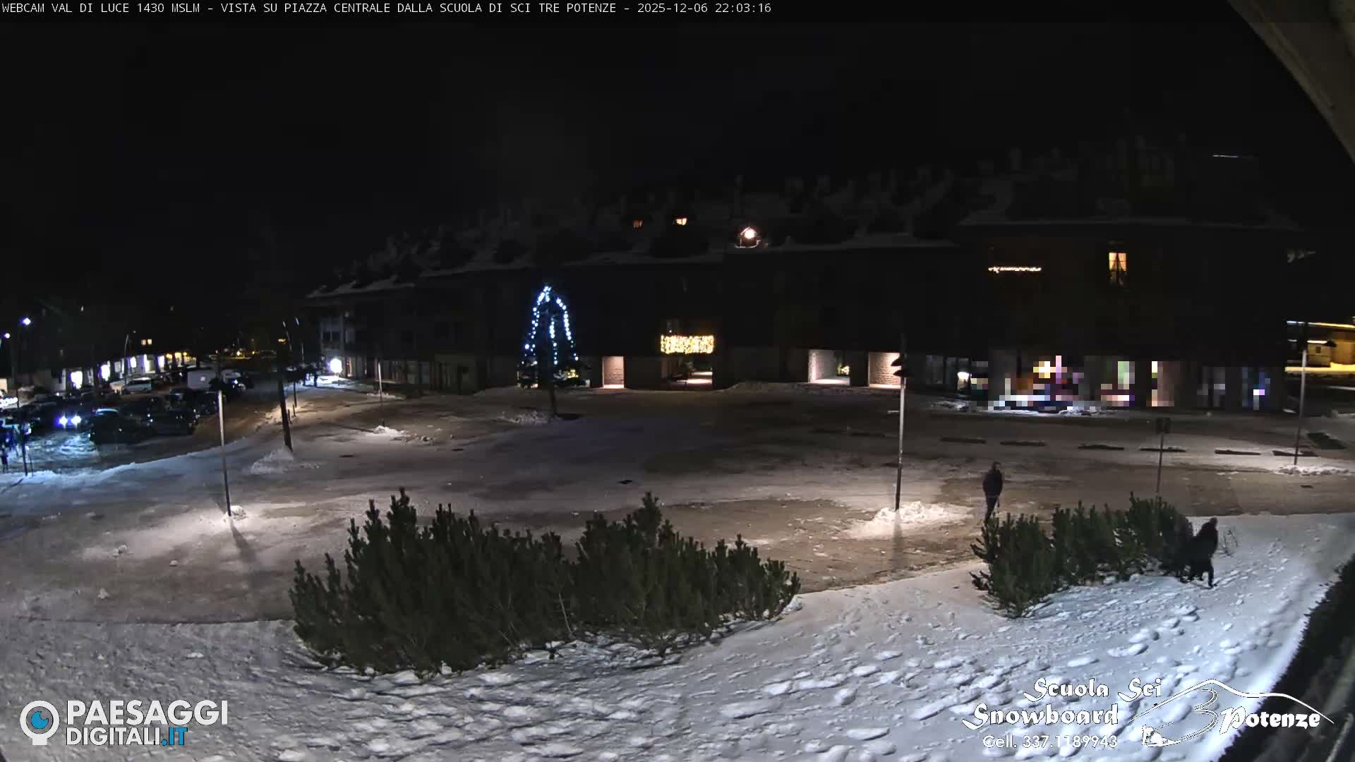Abetone Val di Luce  Main Square Live Cam - Pistoia, Tuscany, Italy