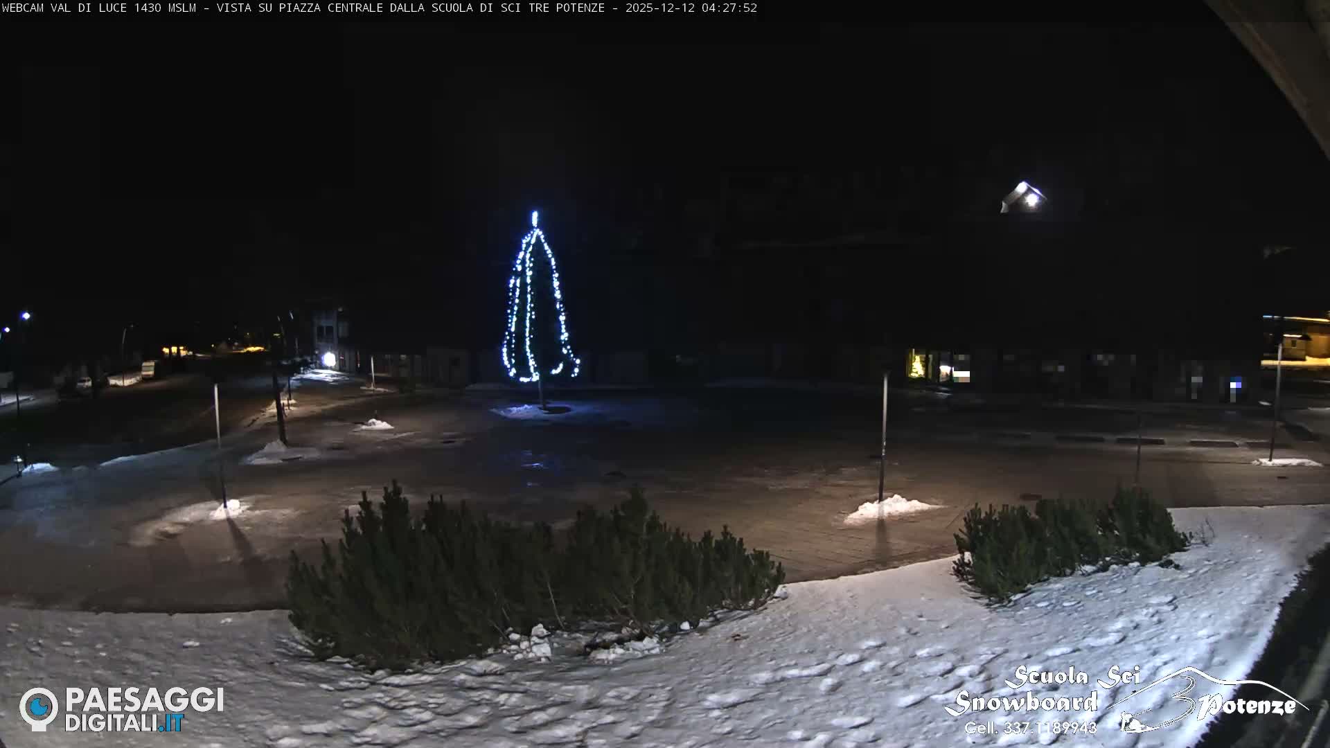 Abetone Val di Luce  Main Square Live Cam - Pistoia, Tuscany, Italy