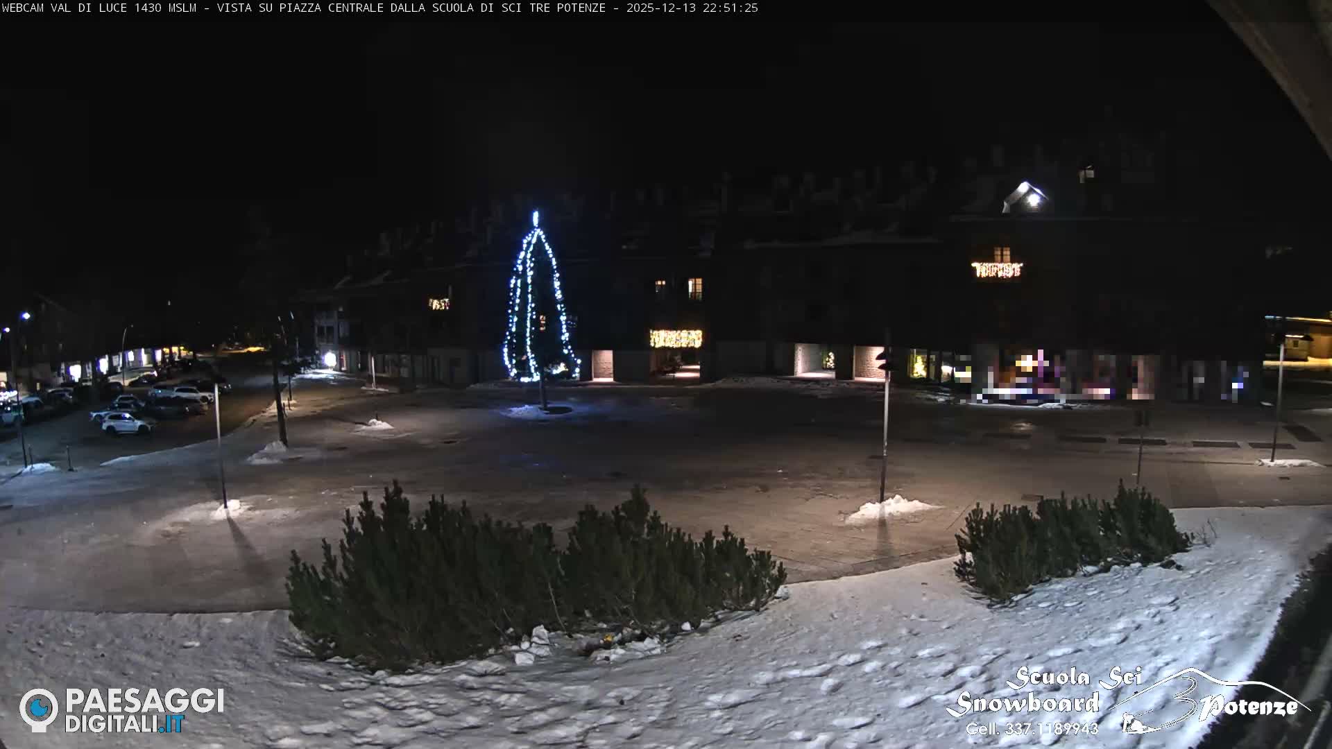 Abetone Val di Luce  Main Square Live Cam - Pistoia, Tuscany, Italy