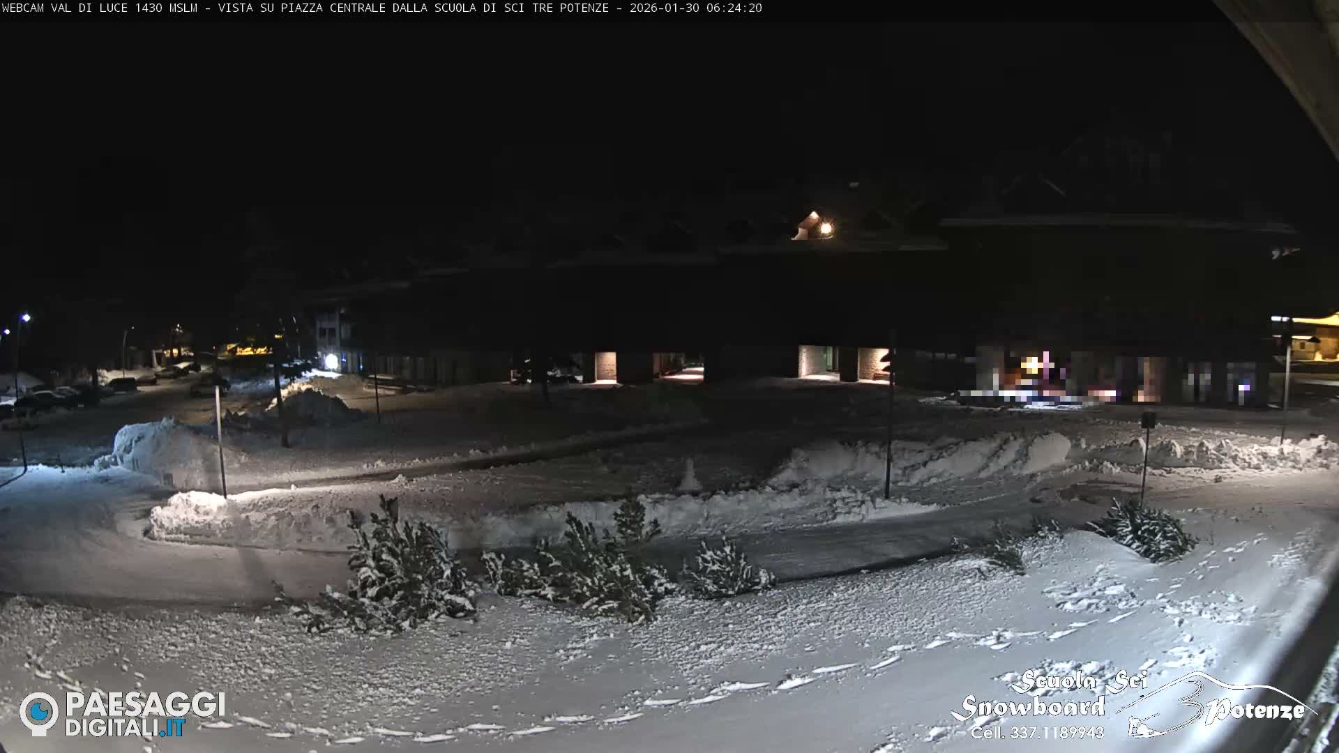 Abetone Val di Luce  Main Square Live Cam - Pistoia, Tuscany, Italy