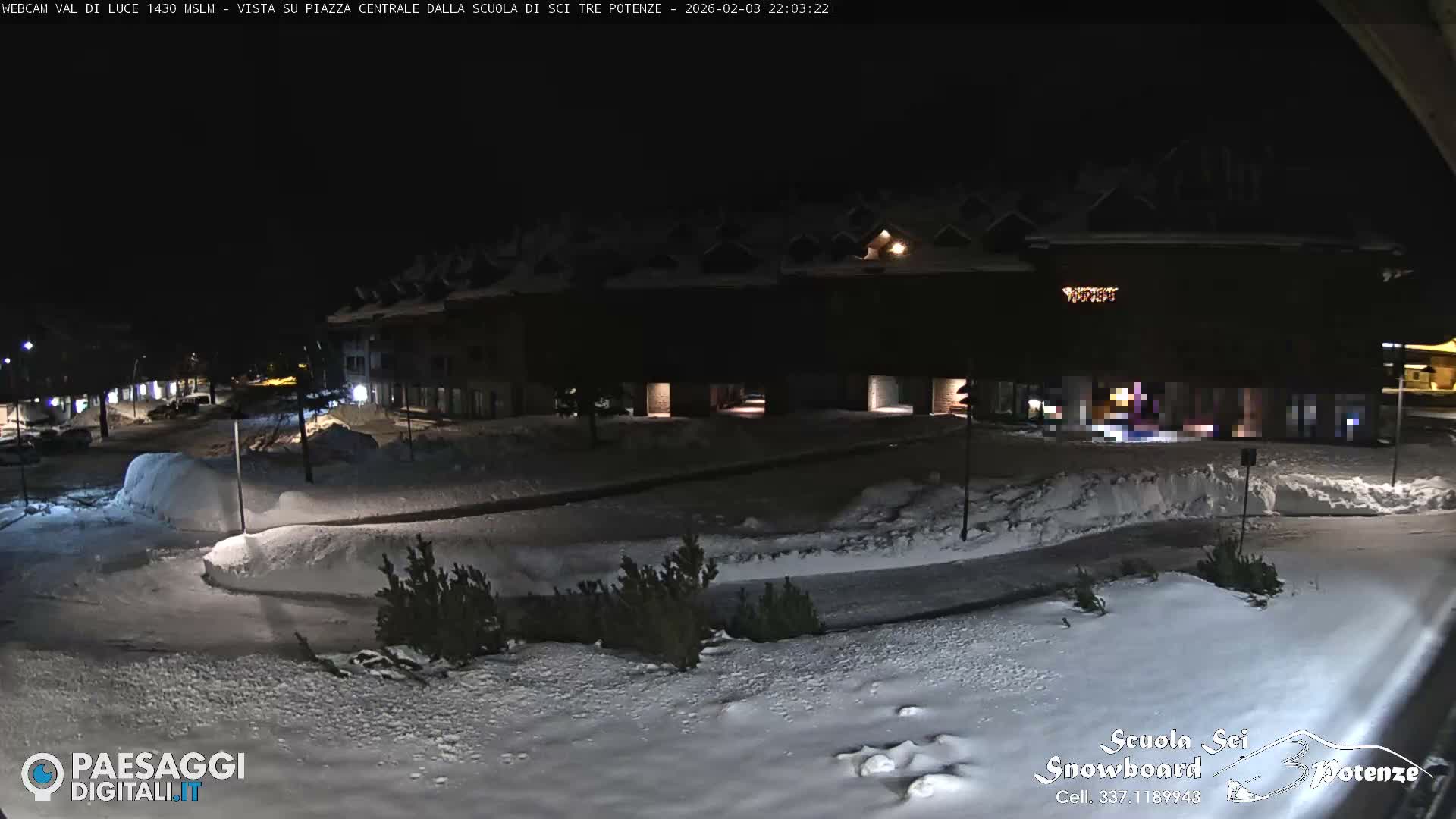 Abetone Val di Luce  Main Square Live Cam - Pistoia, Tuscany, Italy