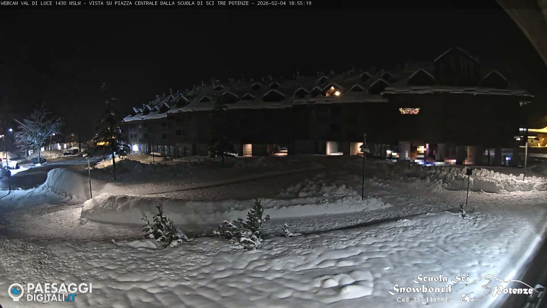Abetone Val di Luce  Main Square Live Cam - Pistoia, Tuscany, Italy