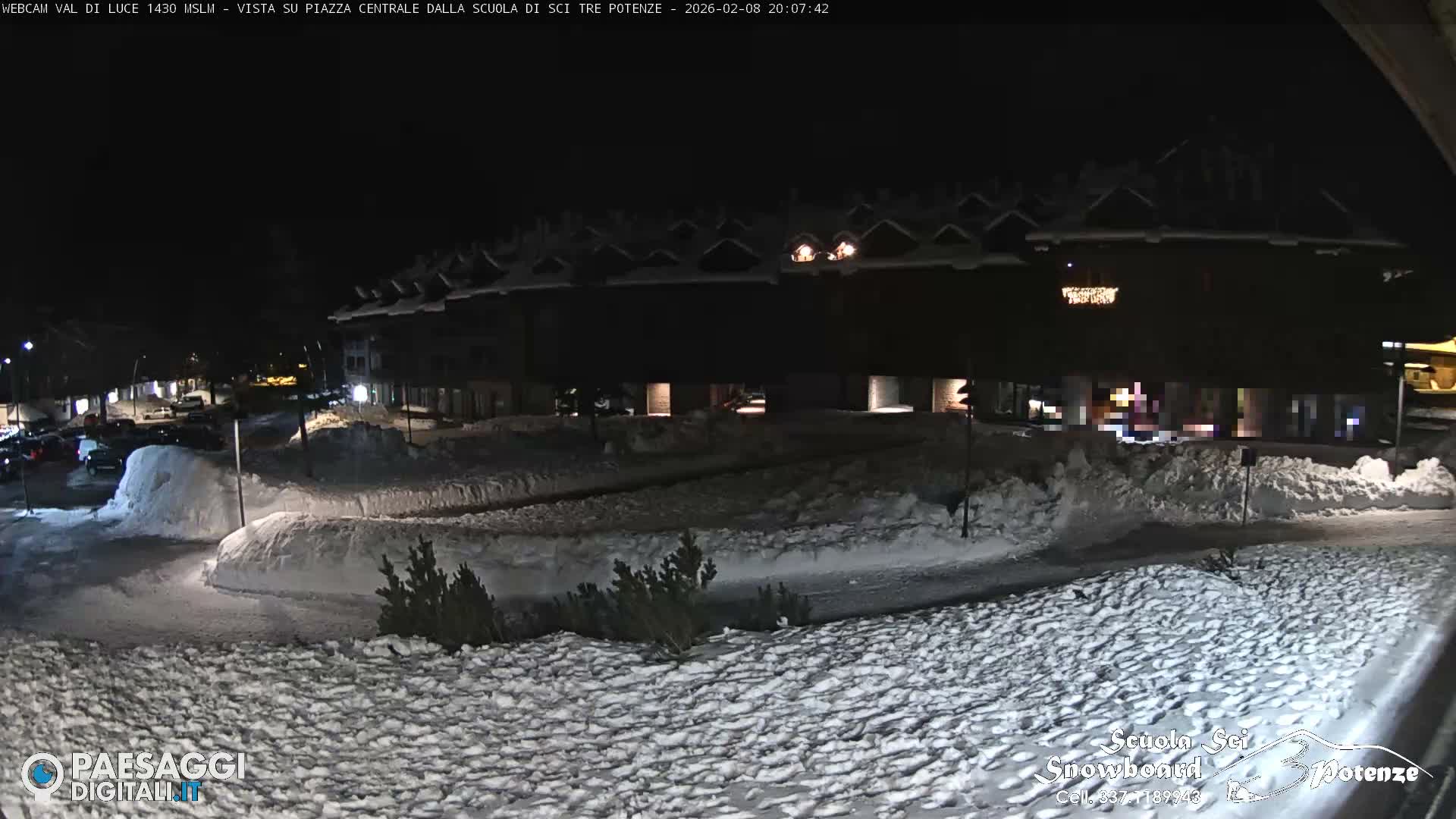 Abetone Val di Luce  Main Square Live Cam - Pistoia, Tuscany, Italy