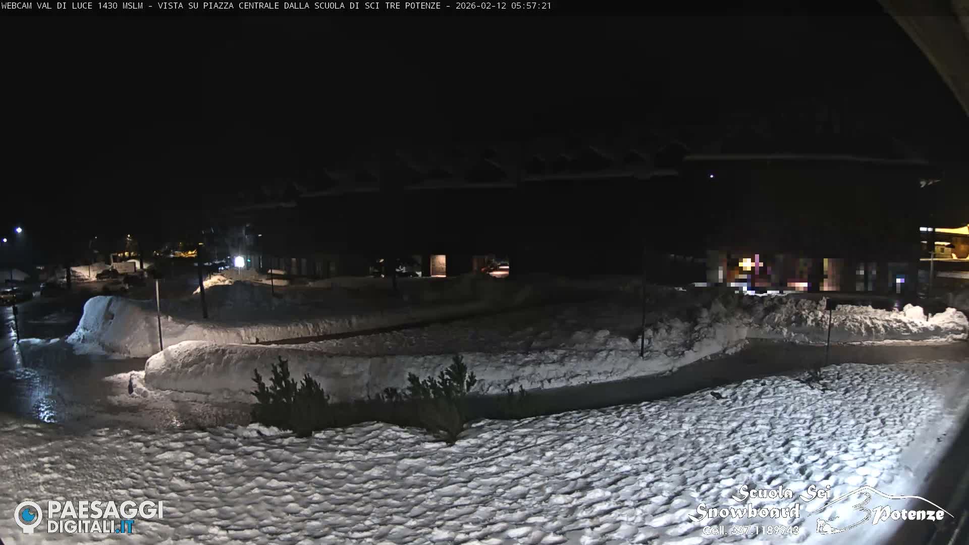 Abetone Val di Luce  Main Square Live Cam - Pistoia, Tuscany, Italy