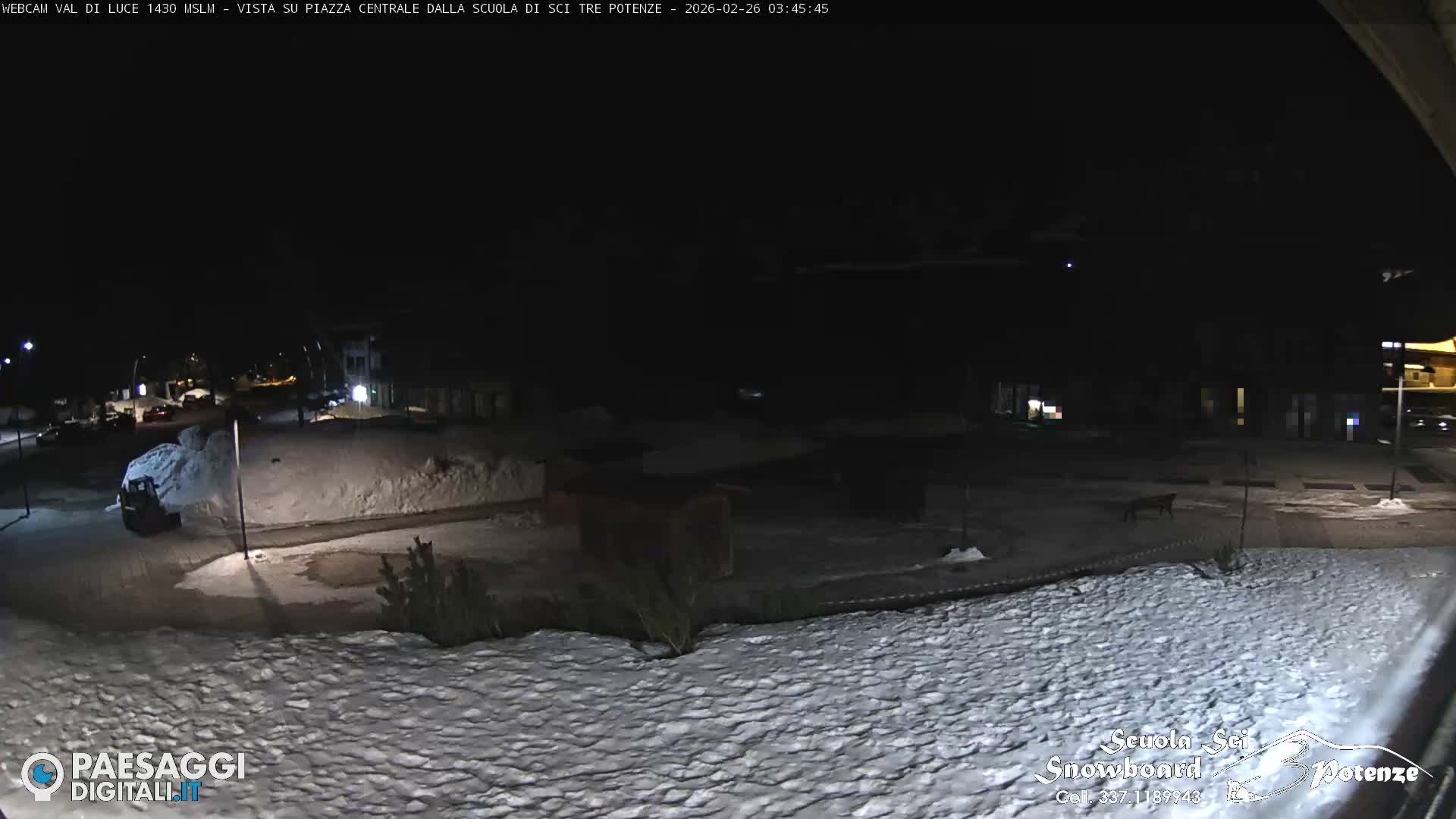 Abetone Val di Luce  Main Square Live Cam - Pistoia, Tuscany, Italy