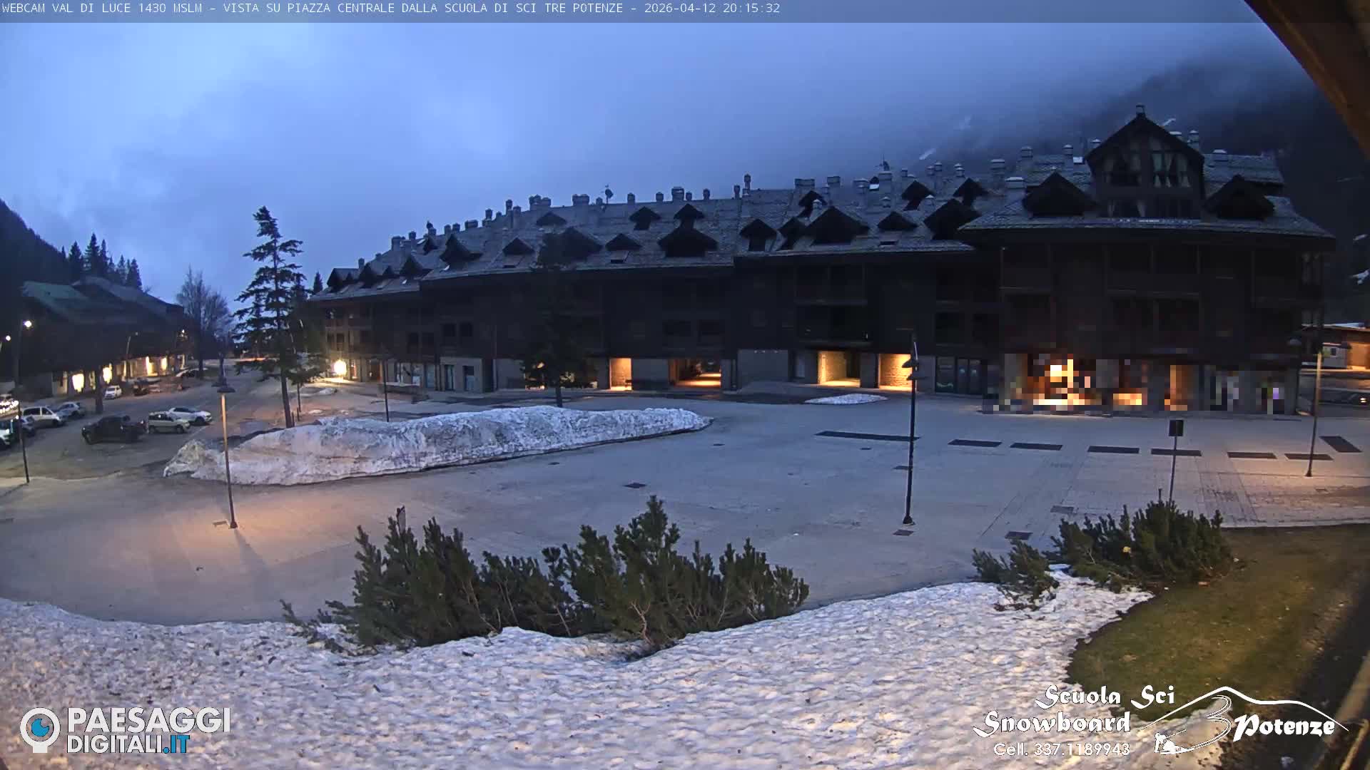 Abetone Val di Luce  Main Square Live Cam - Pistoia, Tuscany, Italy