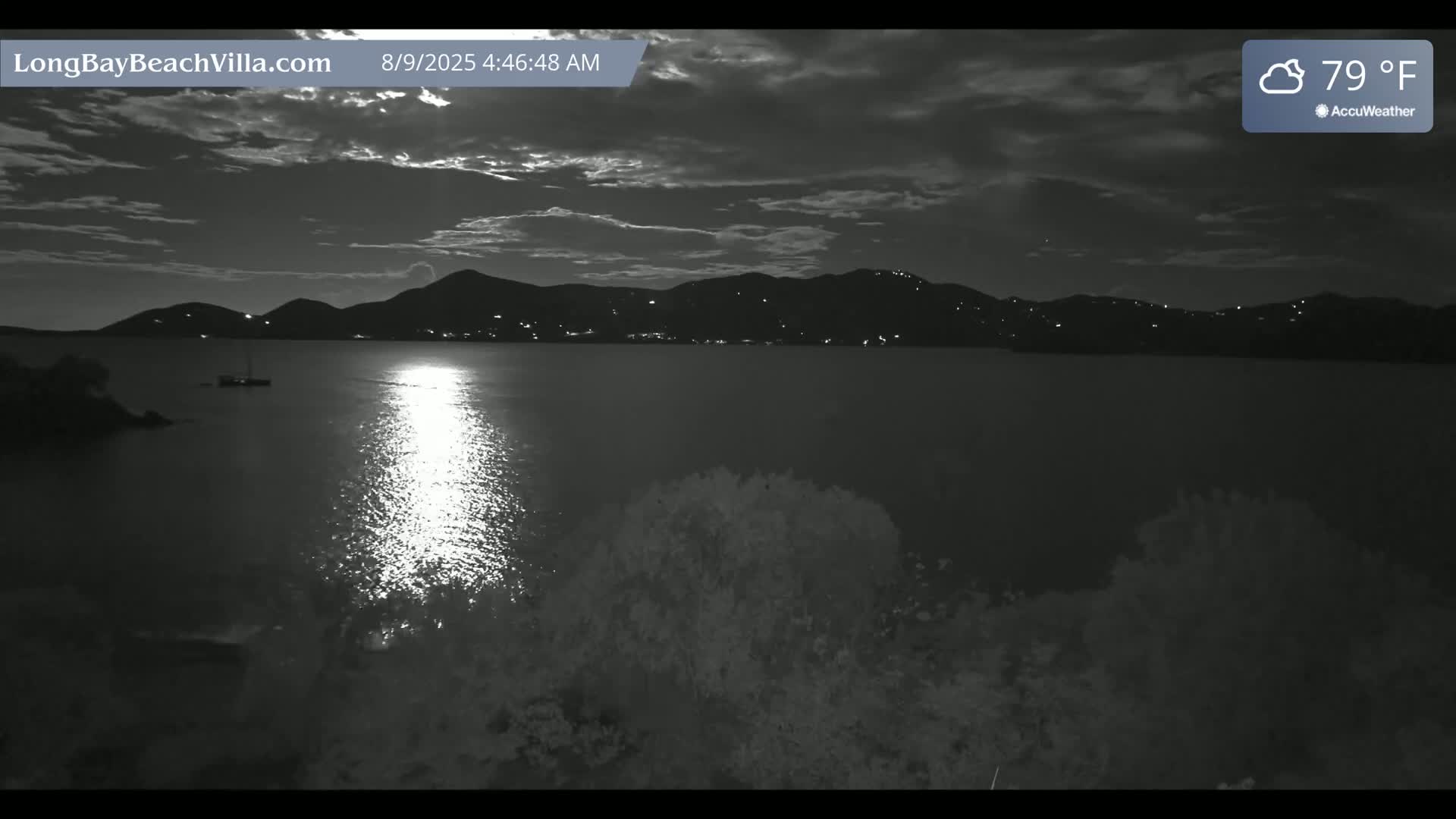 St. John, Long Bay Beach & Coral Bay Live Cam - East End , St. John, United States Virgin Islands, USA