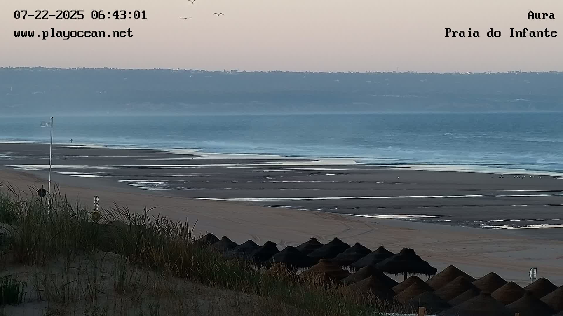 Costa da Caparica, Praia do Infante Beach Live Cam - Almada, Setubal, Lisbon, Portugal