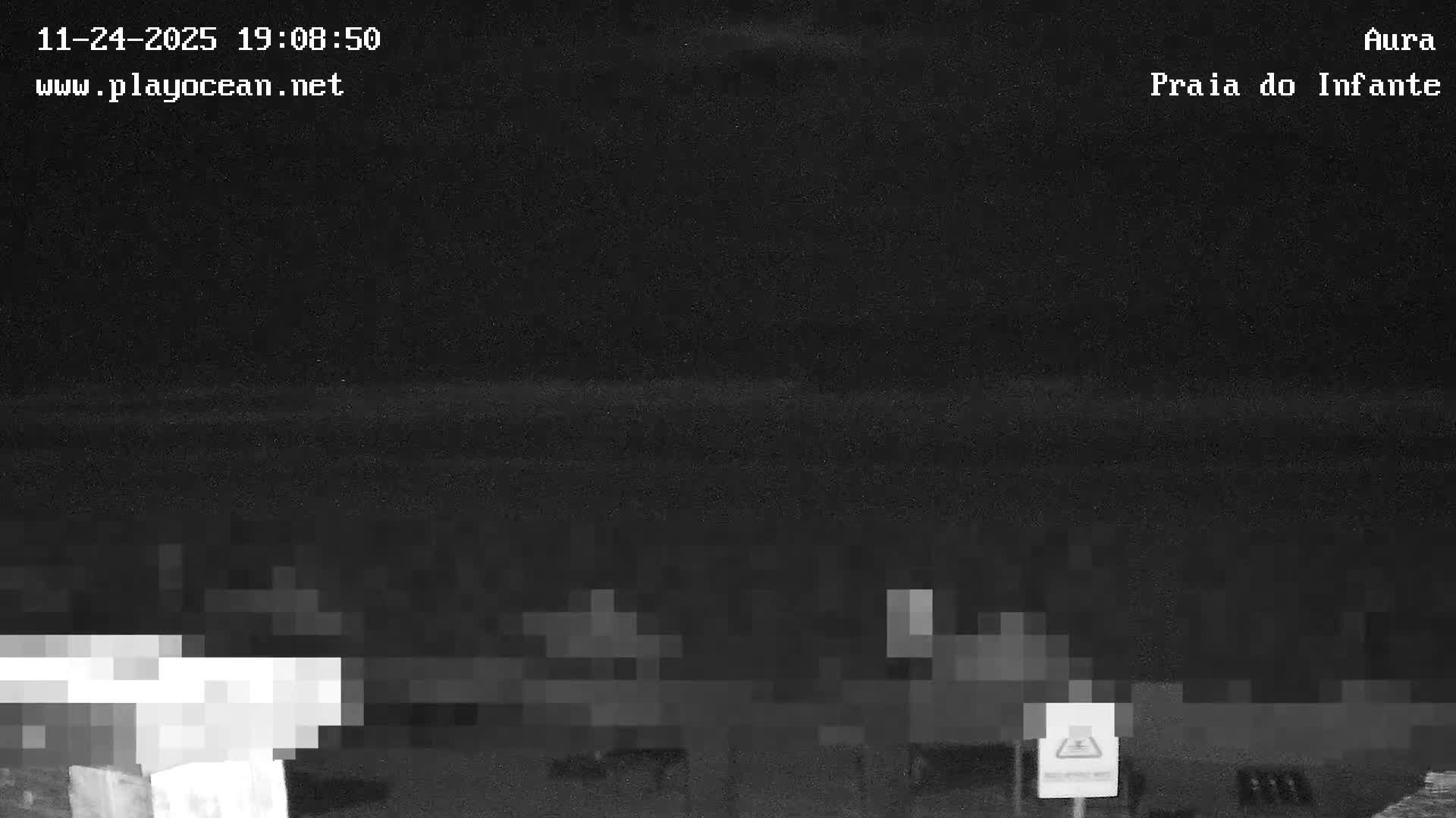 Costa da Caparica, Praia do Infante Beach Live Cam - Almada, Setubal, Lisbon, Portugal