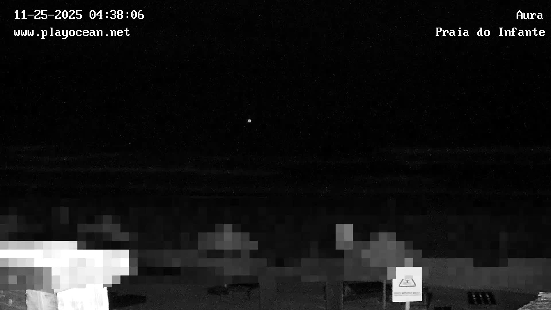 Costa da Caparica, Praia do Infante Beach Live Cam - Almada, Setubal, Lisbon, Portugal