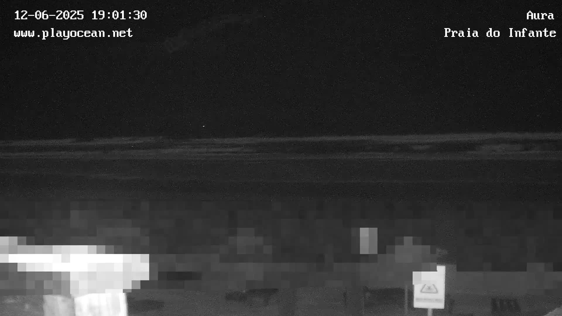 Costa da Caparica, Praia do Infante Beach Live Cam - Almada, Setubal, Lisbon, Portugal