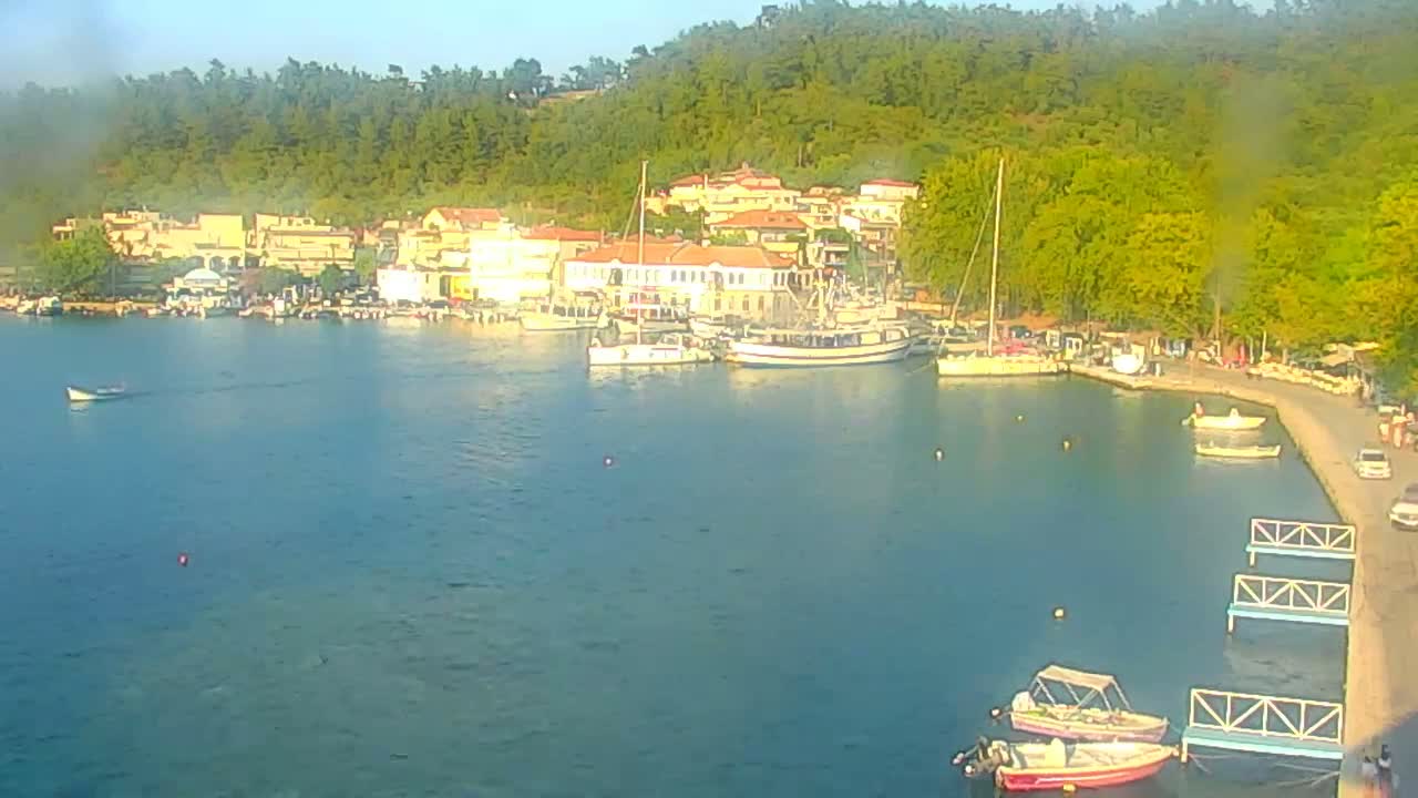 Thasos City & Aegean Sea Thasopoula Island View Live Cam - Limenas, Thasos, East Macedonia and Thrace (Anatolikís Makedonías kai Thrákis), Greece