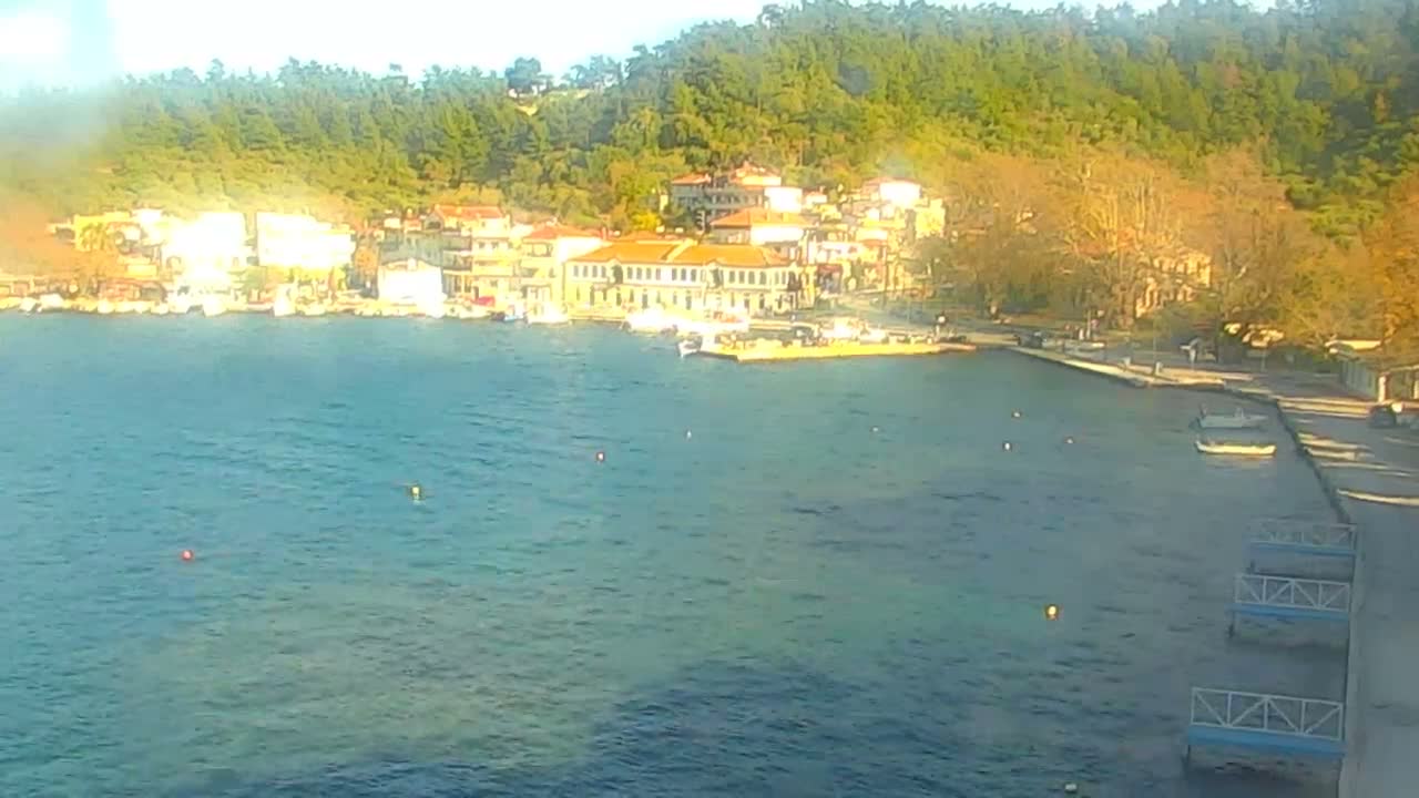 Thasos City & Aegean Sea Thasopoula Island View Live Cam - Limenas, Thasos, East Macedonia and Thrace (Anatolikís Makedonías kai Thrákis), Greece