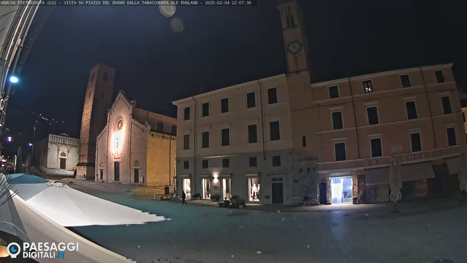 Pietrasanta Piazza del Duomo (Dome's Square) Live Cam - Lucca, Tuscany, Italy