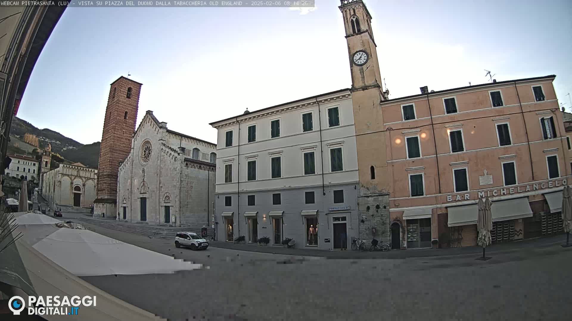 Pietrasanta Piazza del Duomo (Dome's Square) Live Cam - Lucca, Tuscany, Italy