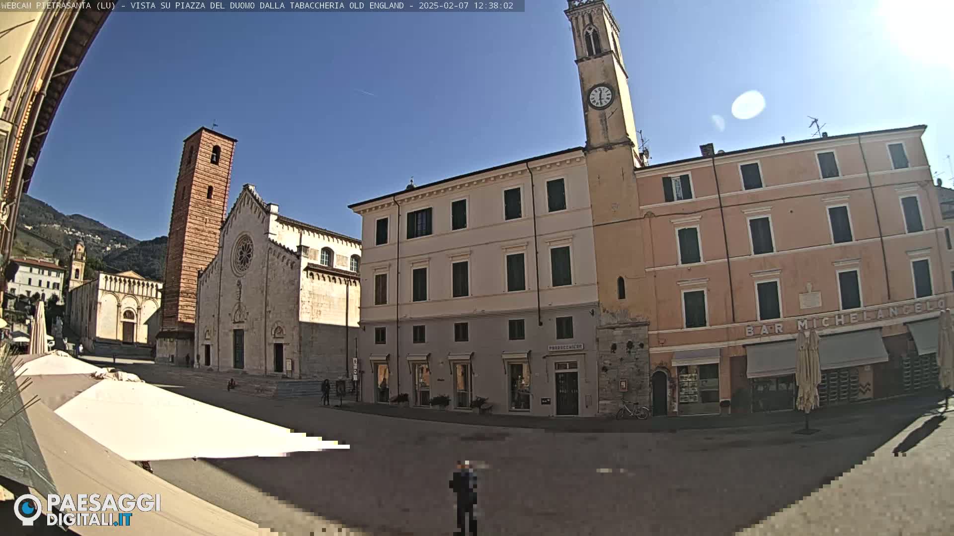 Pietrasanta Piazza del Duomo (Dome's Square) Live Cam - Lucca, Tuscany, Italy