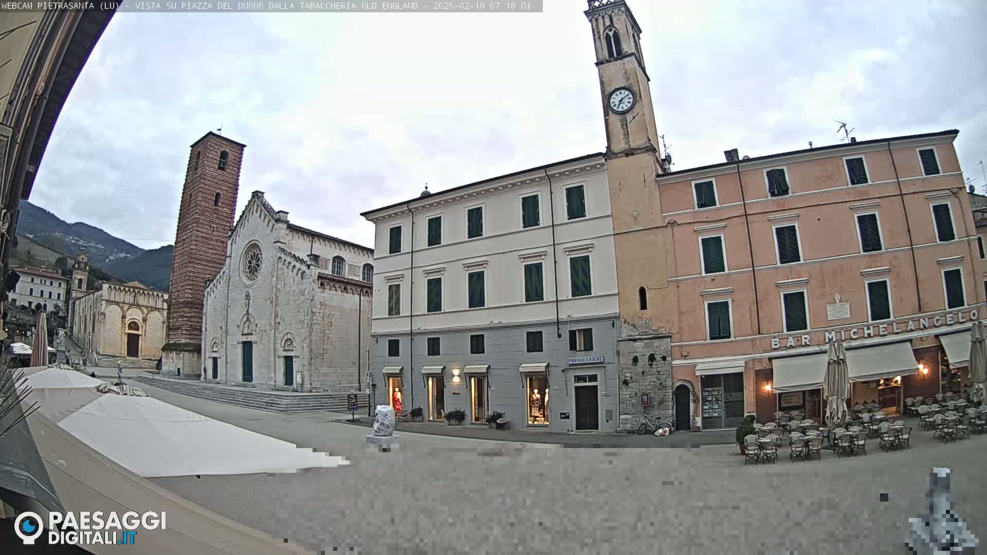 Pietrasanta Piazza del Duomo (Dome's Square) Live Cam - Lucca, Tuscany, Italy