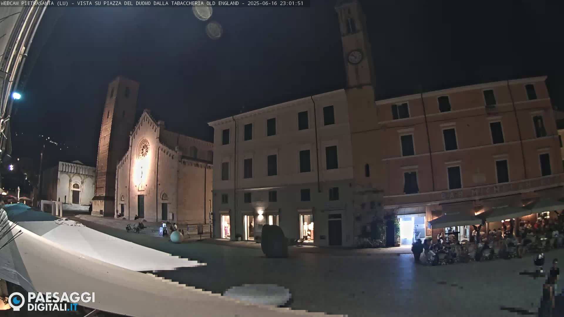 Pietrasanta Piazza del Duomo (Dome's Square) Live Cam - Lucca, Tuscany, Italy