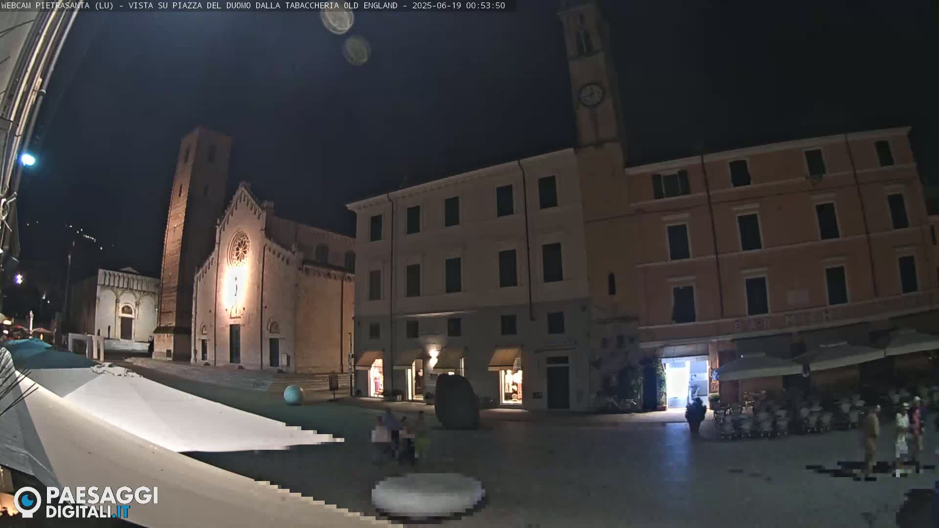 Pietrasanta Piazza del Duomo (Dome's Square) Live Cam - Lucca, Tuscany, Italy