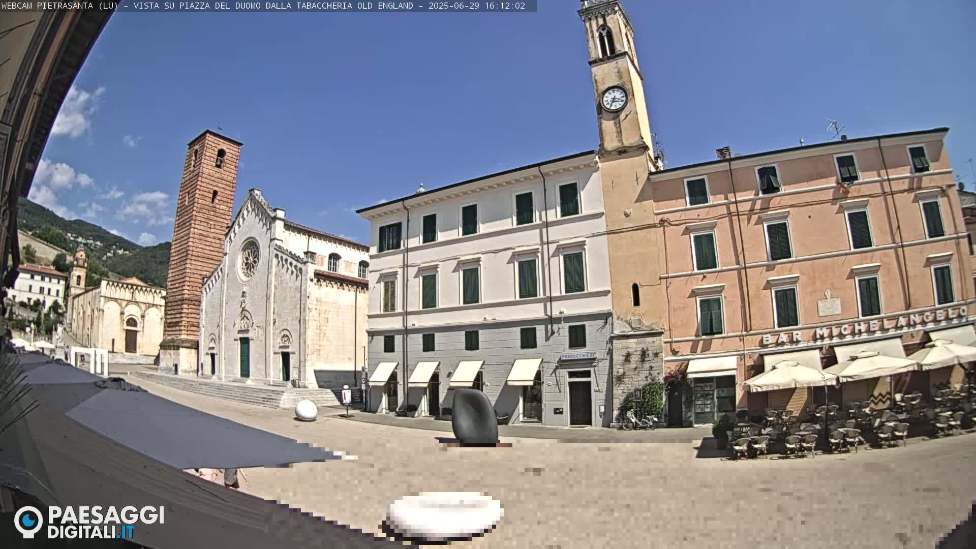 Pietrasanta Piazza del Duomo (Dome's Square) Live Cam - Lucca, Tuscany, Italy