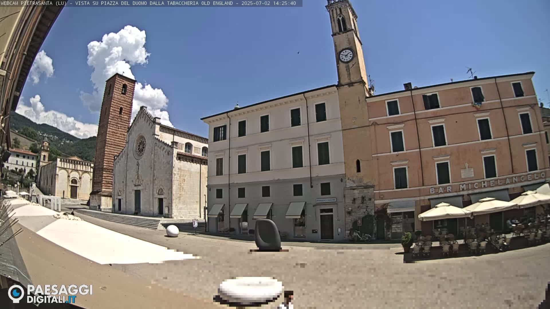 Pietrasanta Piazza del Duomo (Dome's Square) Live Cam - Lucca, Tuscany, Italy