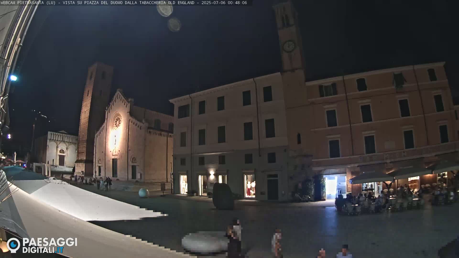 Pietrasanta Piazza del Duomo (Dome's Square) Live Cam - Lucca, Tuscany, Italy