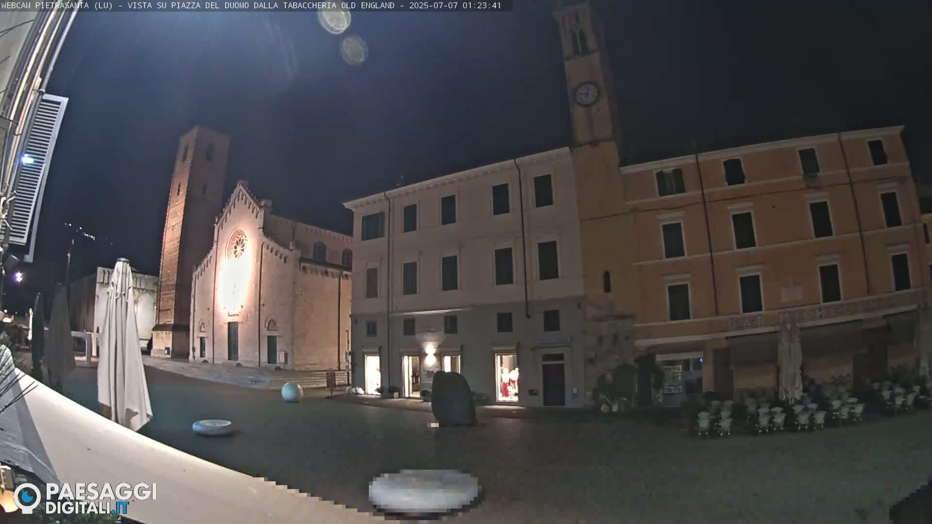 Pietrasanta Piazza del Duomo (Dome's Square) Live Cam - Lucca, Tuscany, Italy