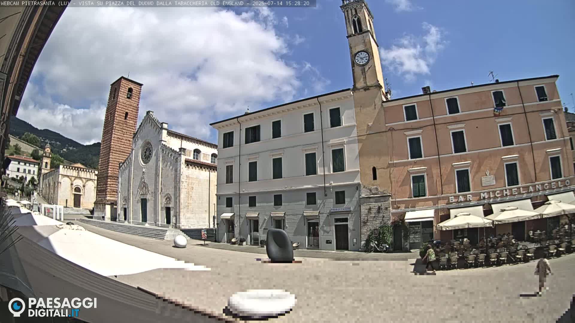 Pietrasanta Piazza del Duomo (Dome's Square) Live Cam - Lucca, Tuscany, Italy