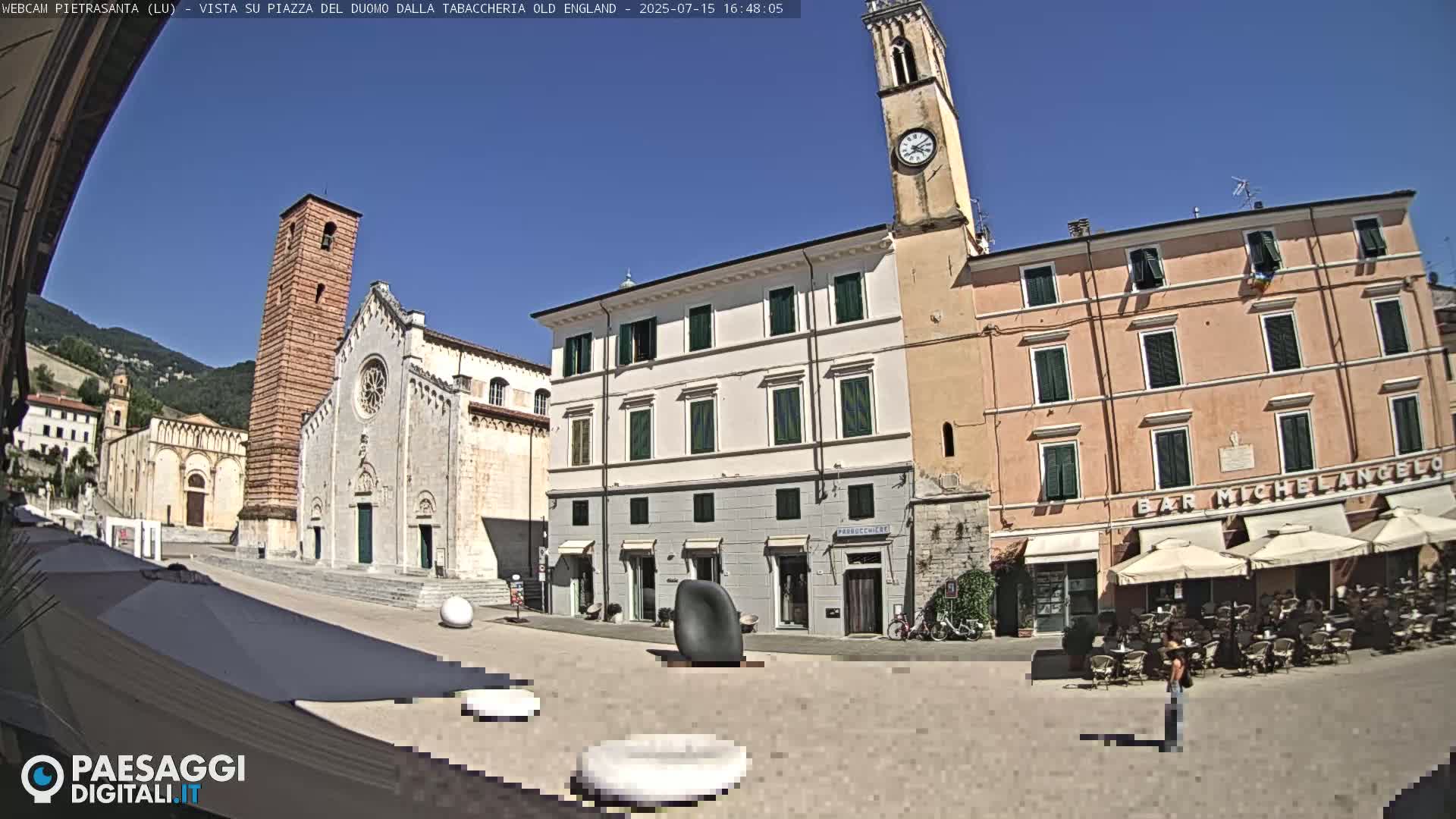 Pietrasanta Piazza del Duomo (Dome's Square) Live Cam - Lucca, Tuscany, Italy
