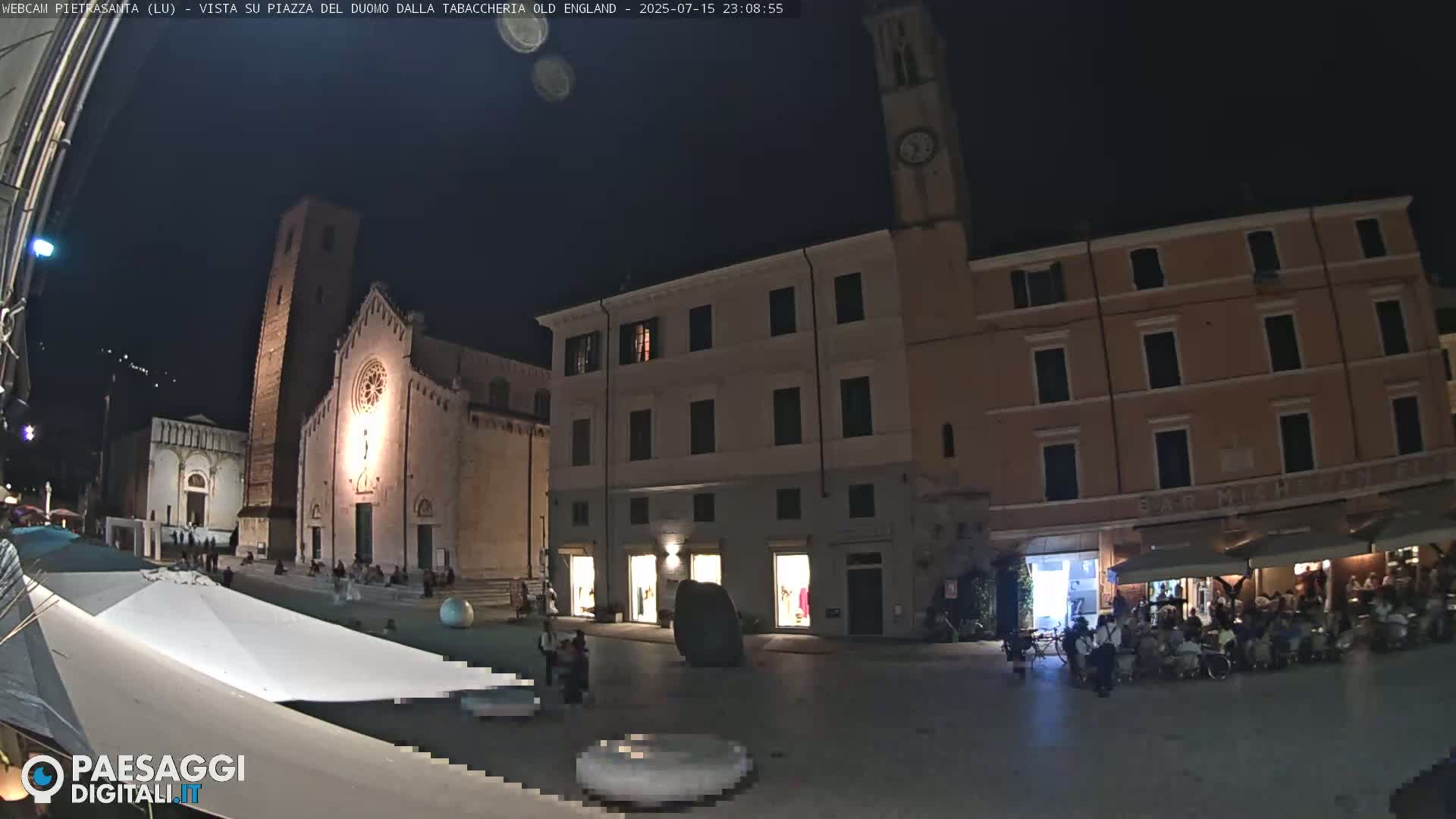Pietrasanta Piazza del Duomo (Dome's Square) Live Cam - Lucca, Tuscany, Italy