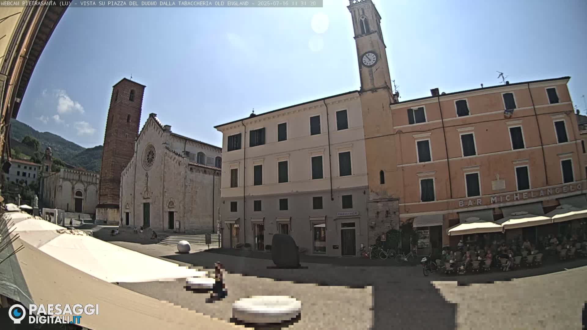 Pietrasanta Piazza del Duomo (Dome's Square) Live Cam - Lucca, Tuscany, Italy
