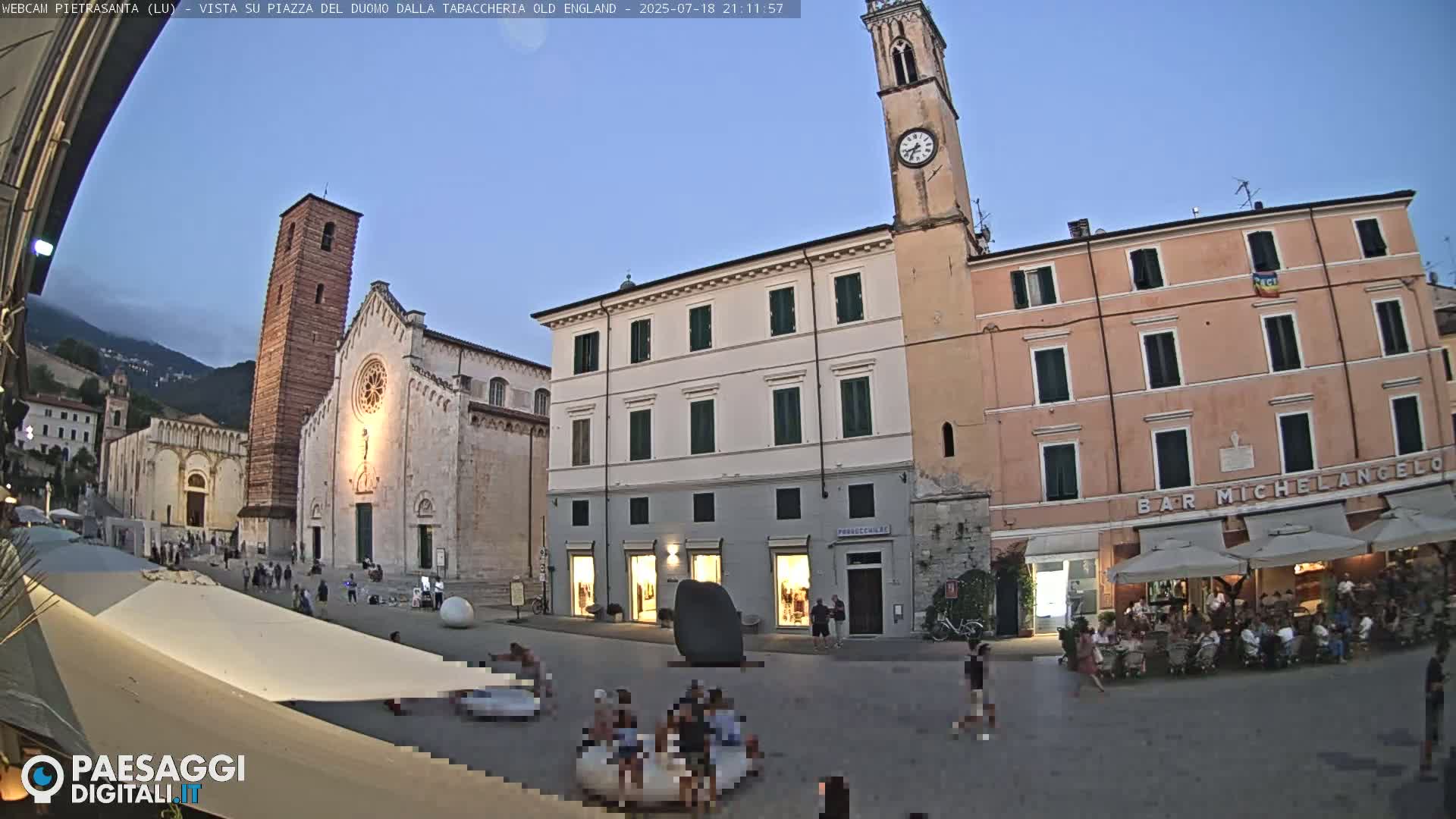 Pietrasanta Piazza del Duomo (Dome's Square) Live Cam - Lucca, Tuscany, Italy