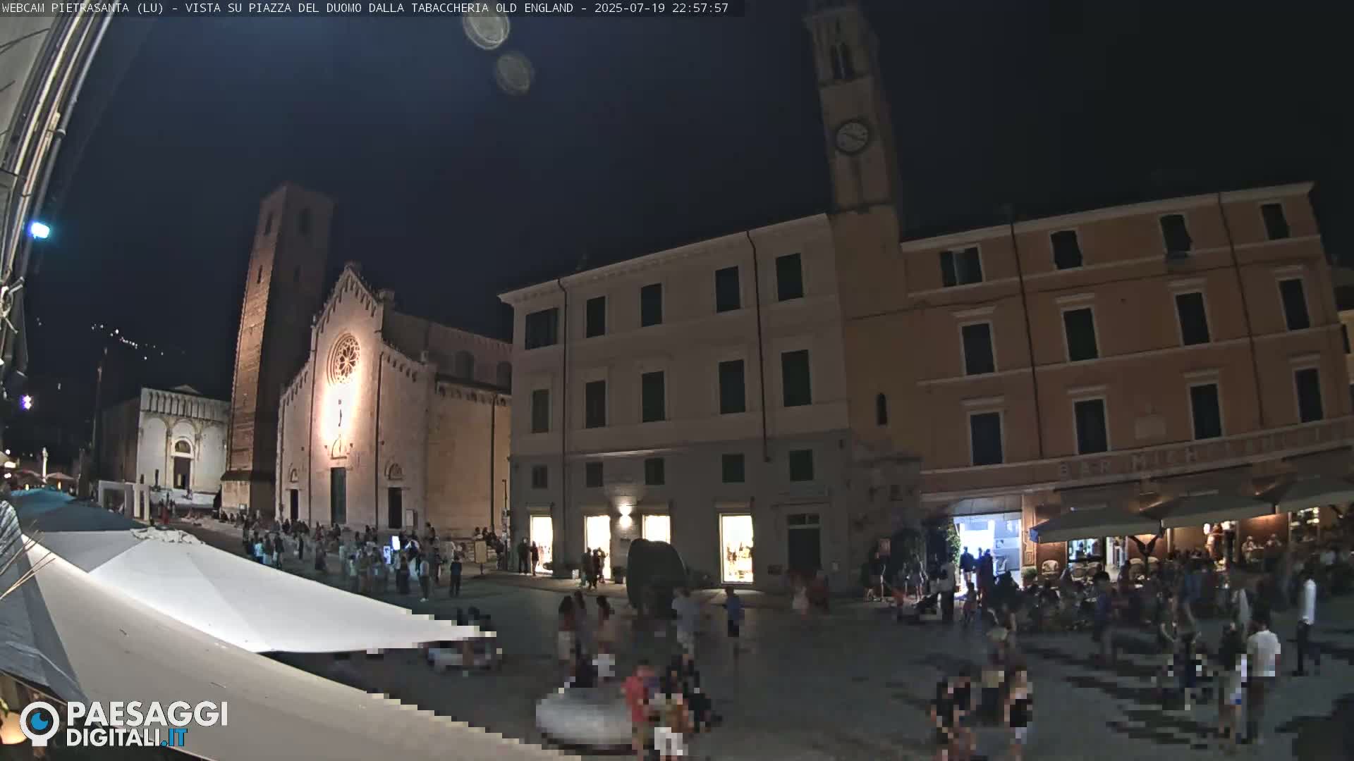 Pietrasanta Piazza del Duomo (Dome's Square) Live Cam - Lucca, Tuscany, Italy