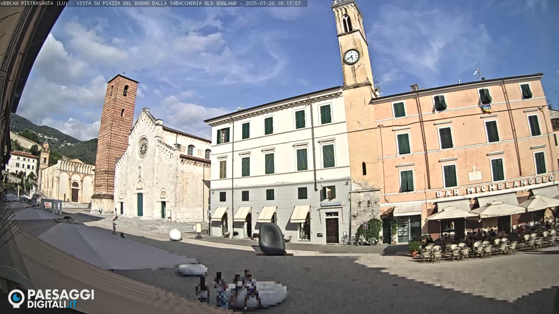 Pietrasanta Piazza del Duomo (Dome's Square) Live Cam - Lucca, Tuscany, Italy