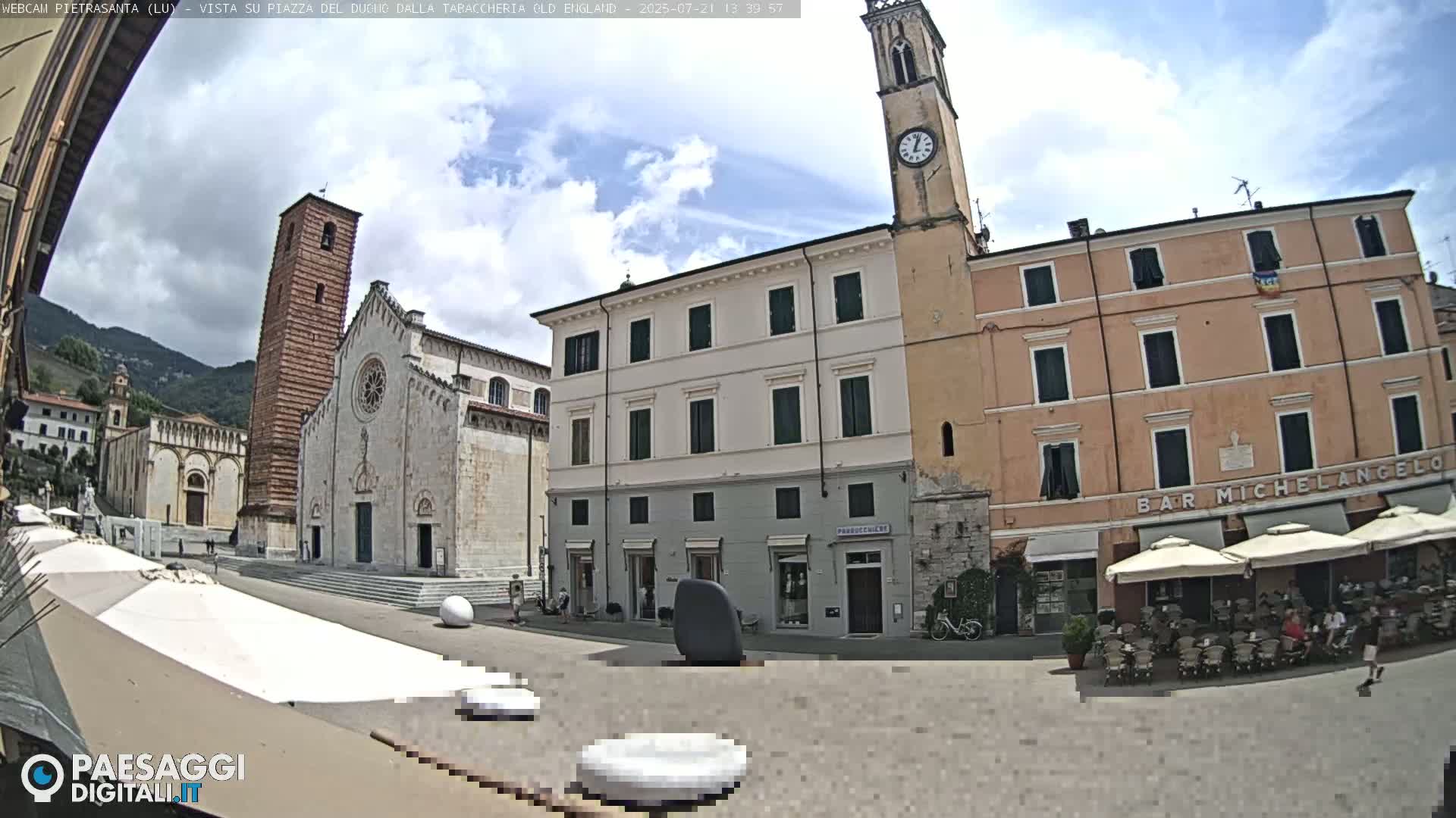 Pietrasanta Piazza del Duomo (Dome's Square) Live Cam - Lucca, Tuscany, Italy