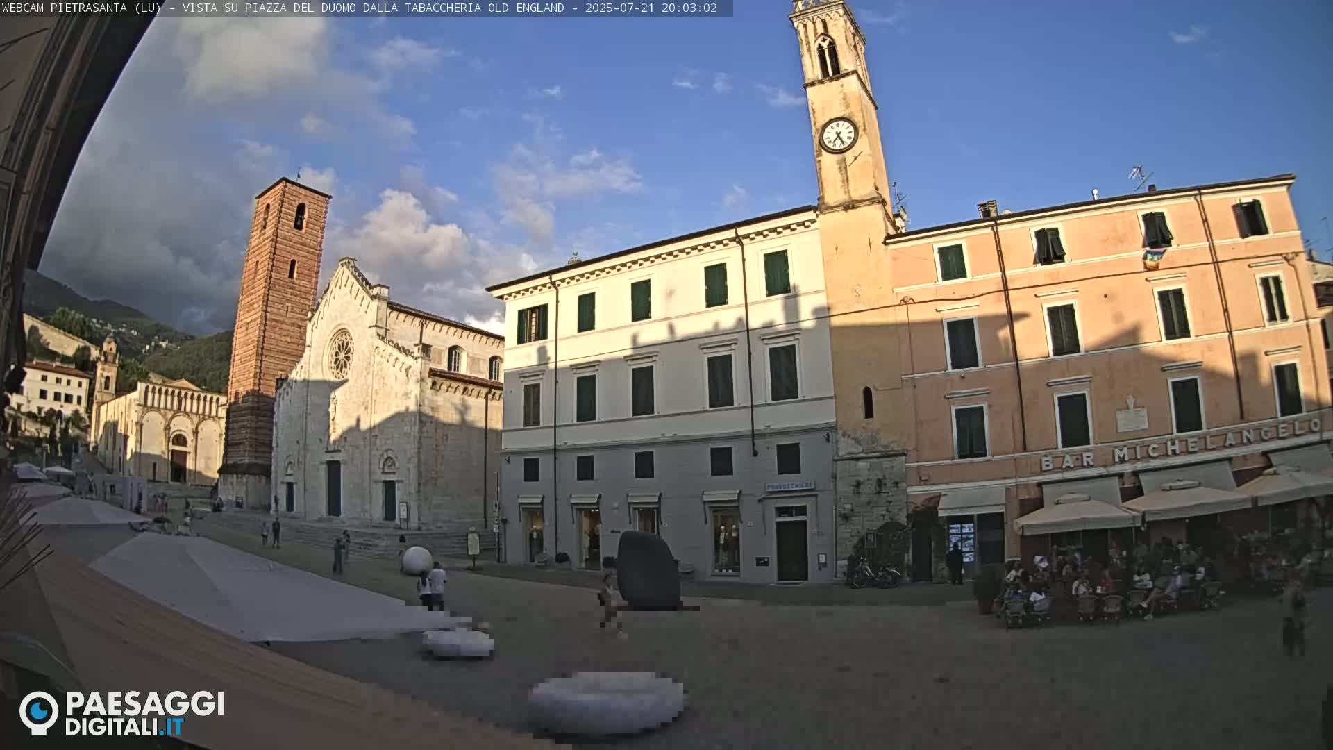 Pietrasanta Piazza del Duomo (Dome's Square) Live Cam - Lucca, Tuscany, Italy