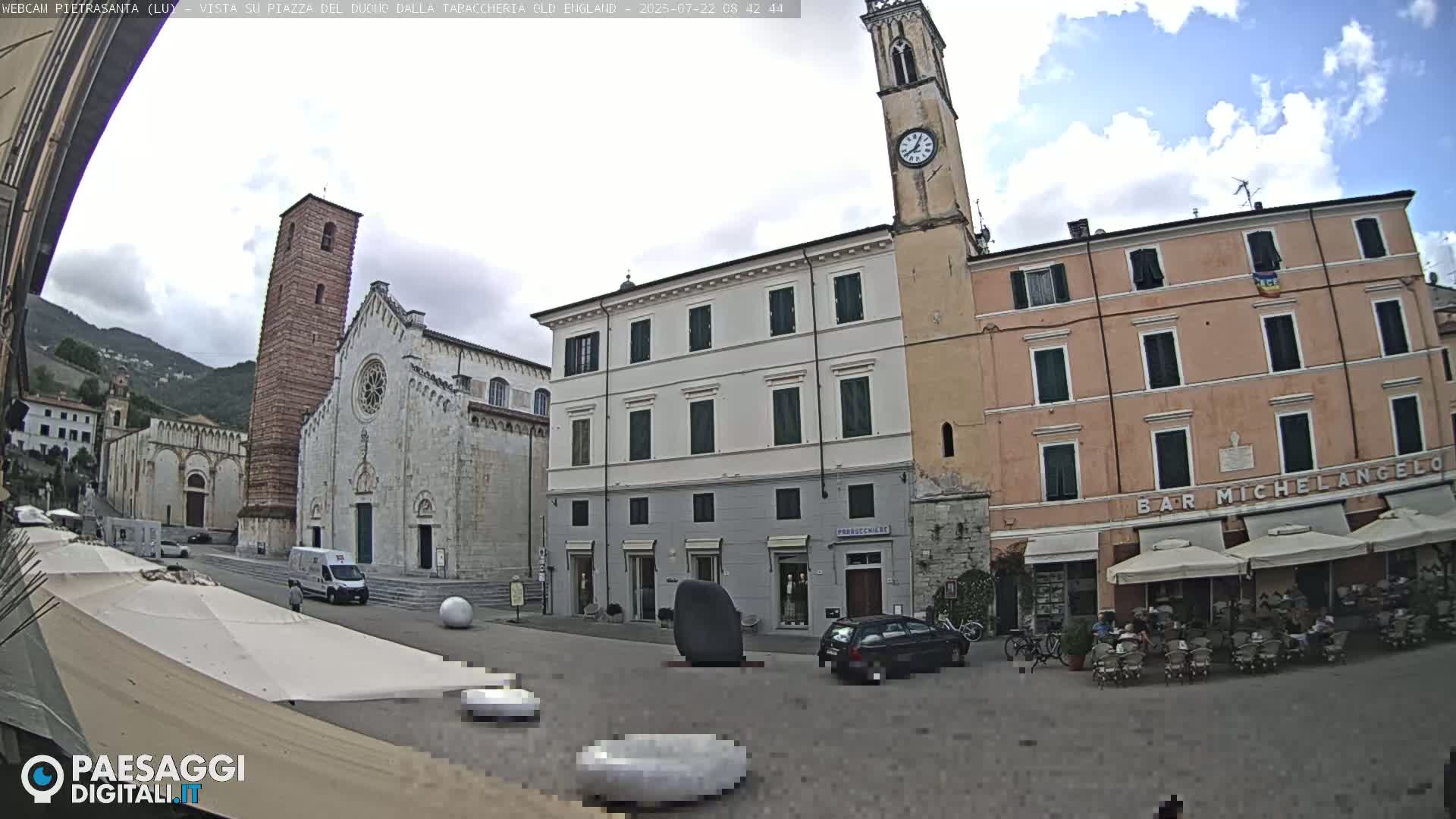 Pietrasanta Piazza del Duomo (Dome's Square) Live Cam - Lucca, Tuscany, Italy