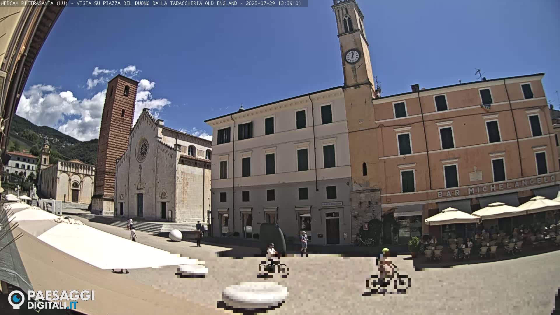 Pietrasanta Piazza del Duomo (Dome's Square) Live Cam - Lucca, Tuscany, Italy