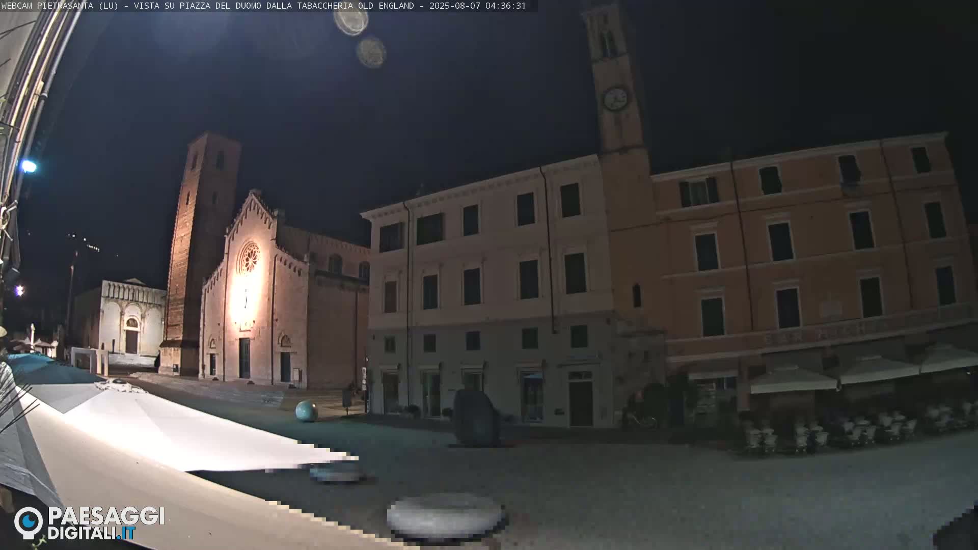 Pietrasanta Piazza del Duomo (Dome's Square) Live Cam - Lucca, Tuscany, Italy