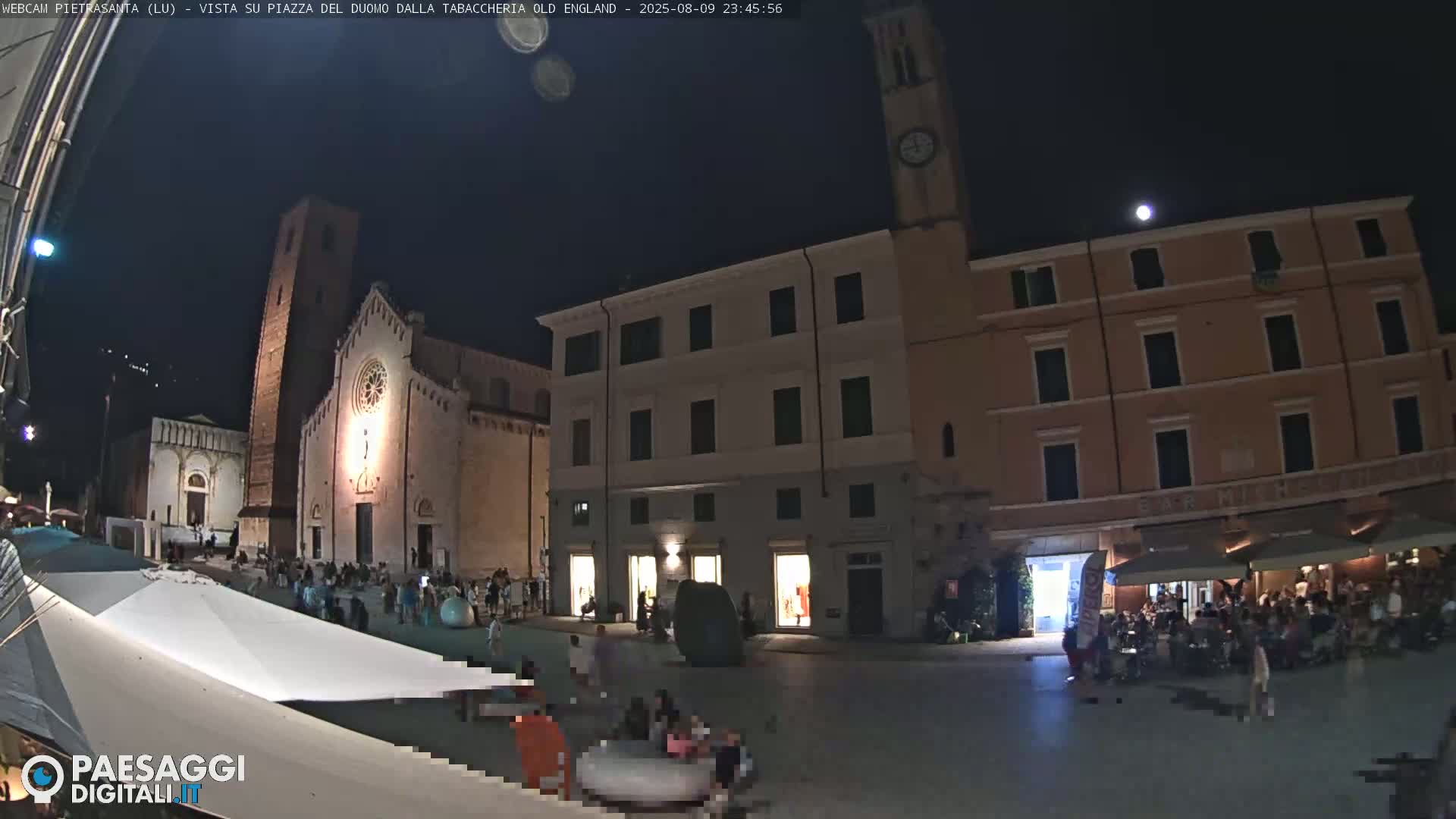 Pietrasanta Piazza del Duomo (Dome's Square) Live Cam - Lucca, Tuscany, Italy
