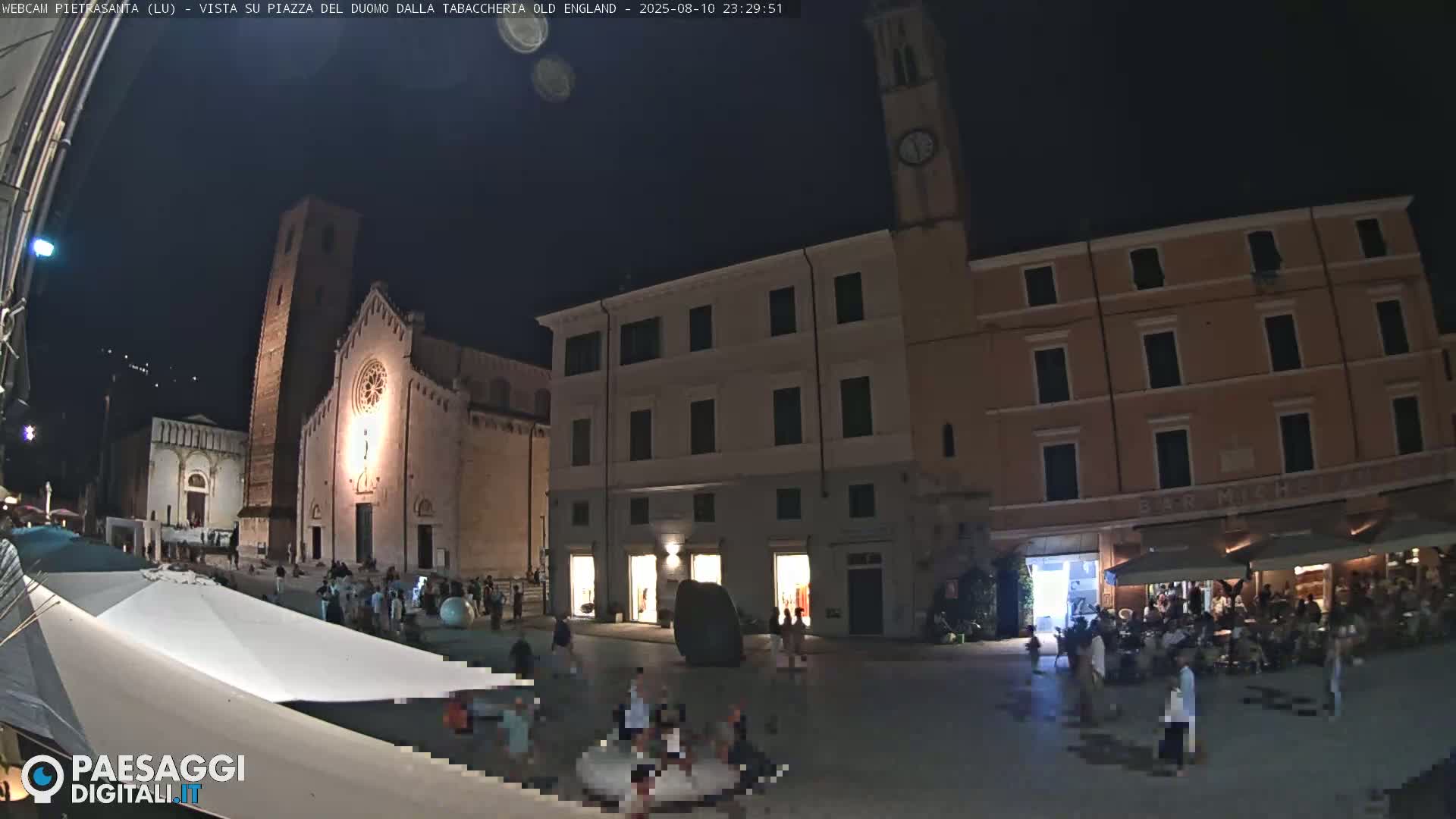 Pietrasanta Piazza del Duomo (Dome's Square) Live Cam - Lucca, Tuscany, Italy
