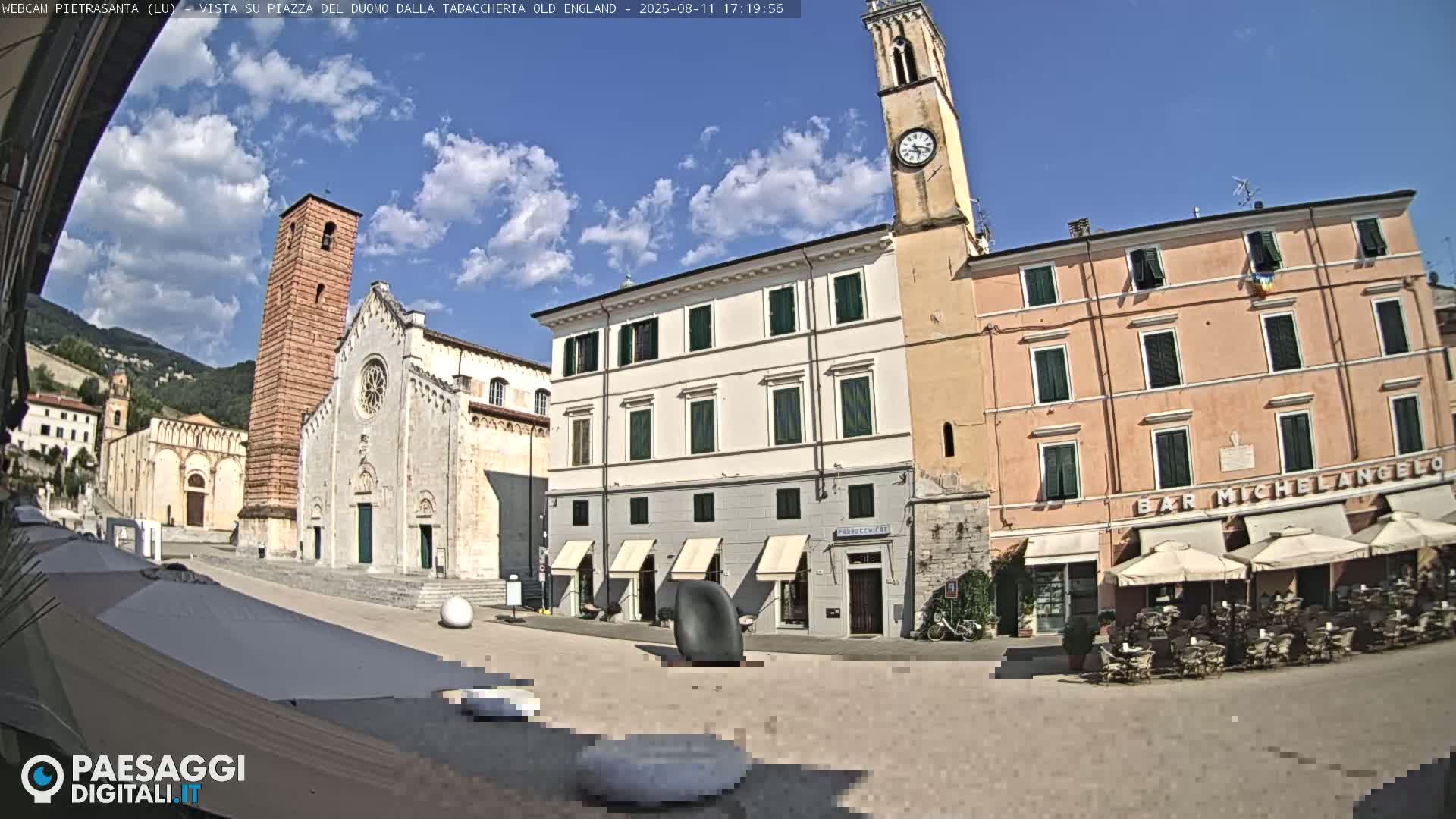 Pietrasanta Piazza del Duomo (Dome's Square) Live Cam - Lucca, Tuscany, Italy