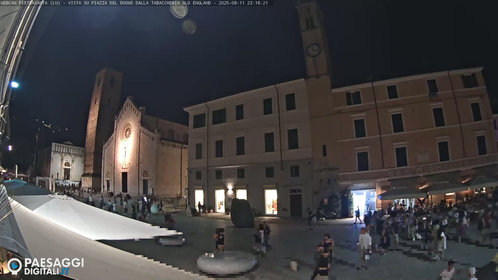 Pietrasanta Piazza del Duomo (Dome's Square) Live Cam - Lucca, Tuscany, Italy