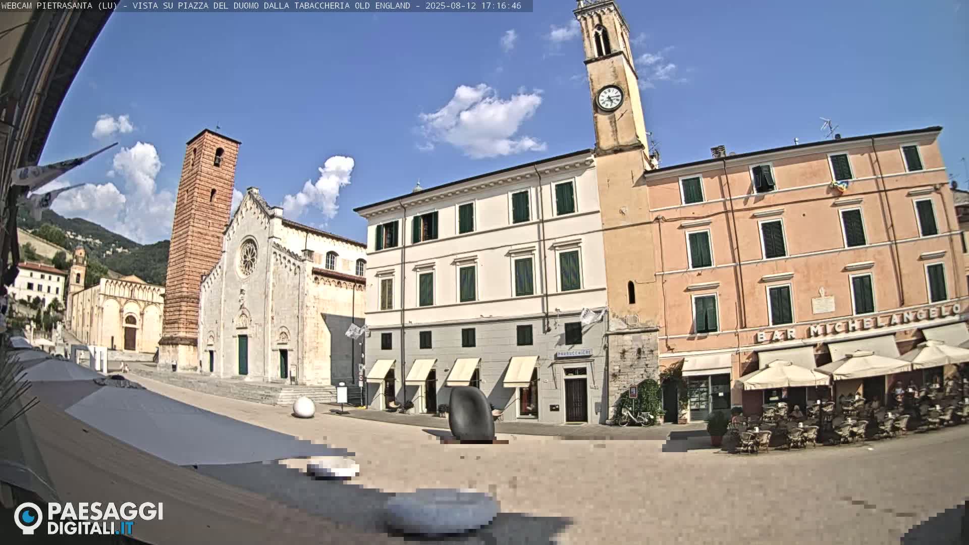 Pietrasanta Piazza del Duomo (Dome's Square) Live Cam - Lucca, Tuscany, Italy