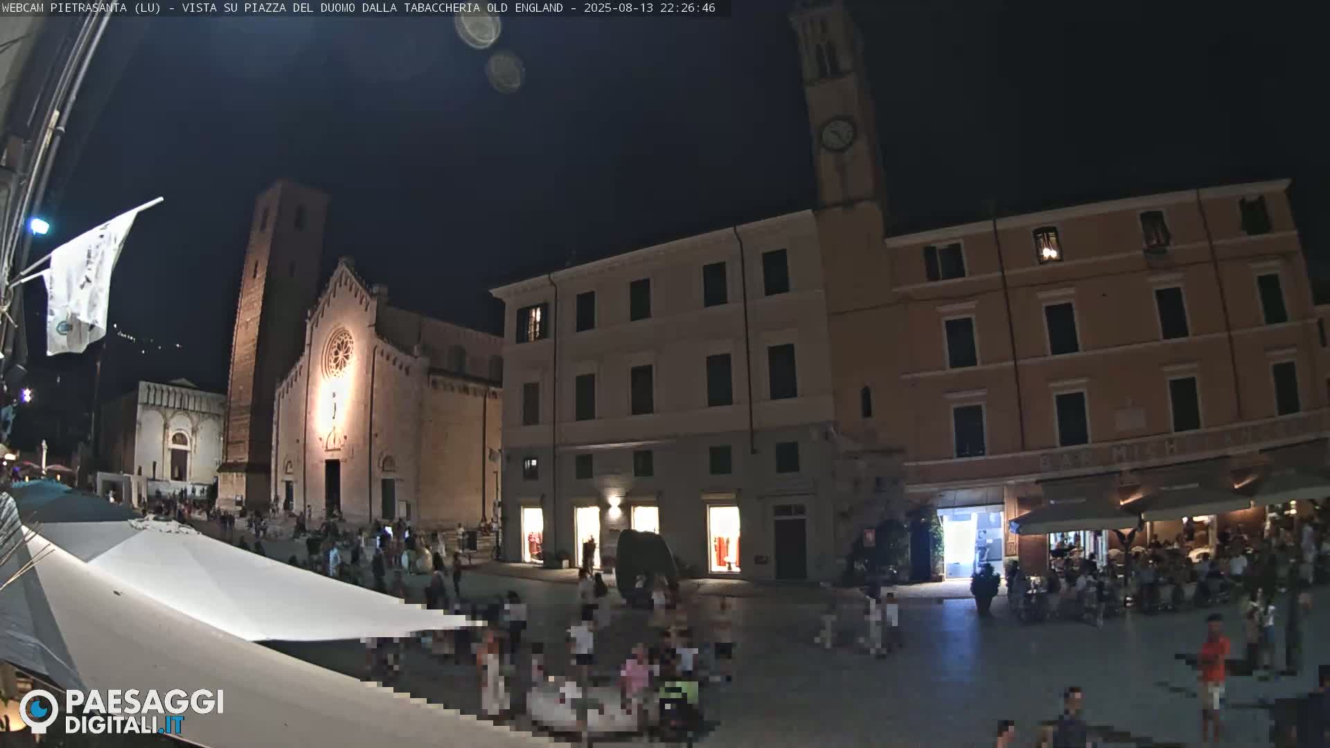 Pietrasanta Piazza del Duomo (Dome's Square) Live Cam - Lucca, Tuscany, Italy