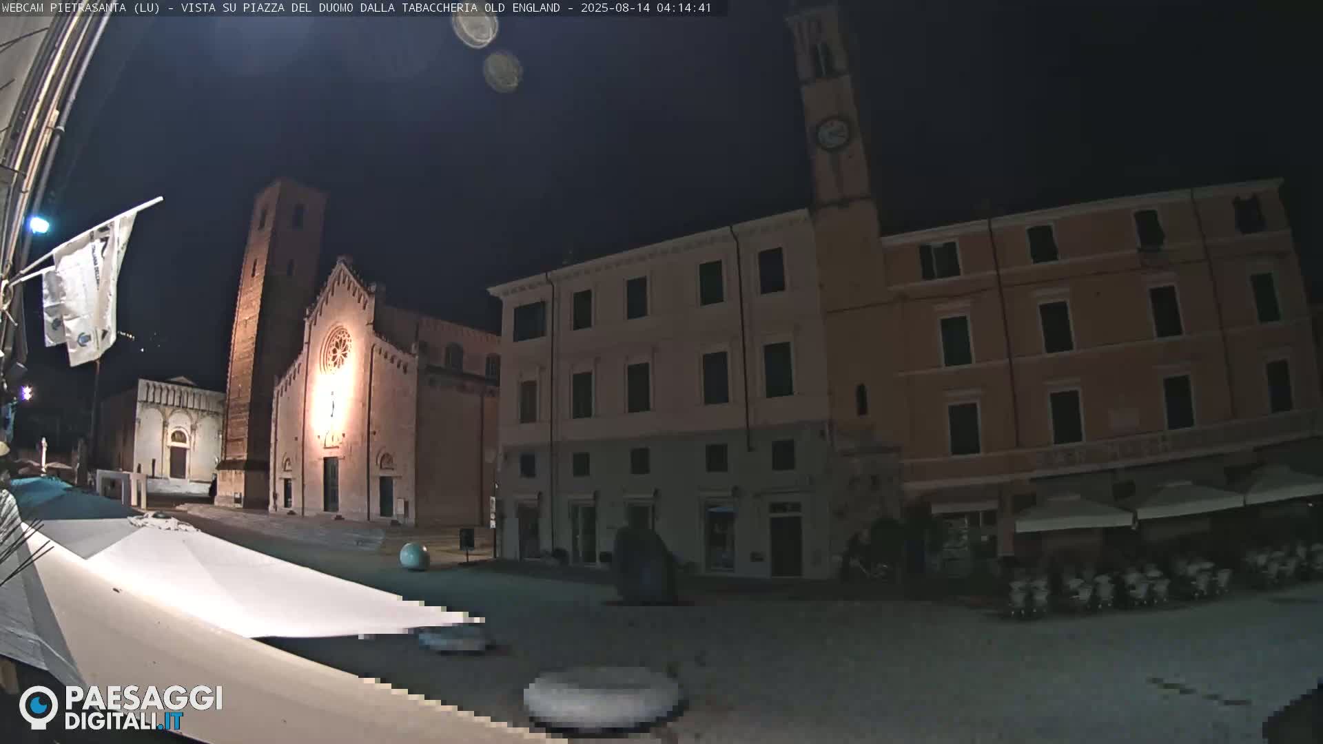 Pietrasanta Piazza del Duomo (Dome's Square) Live Cam - Lucca, Tuscany, Italy