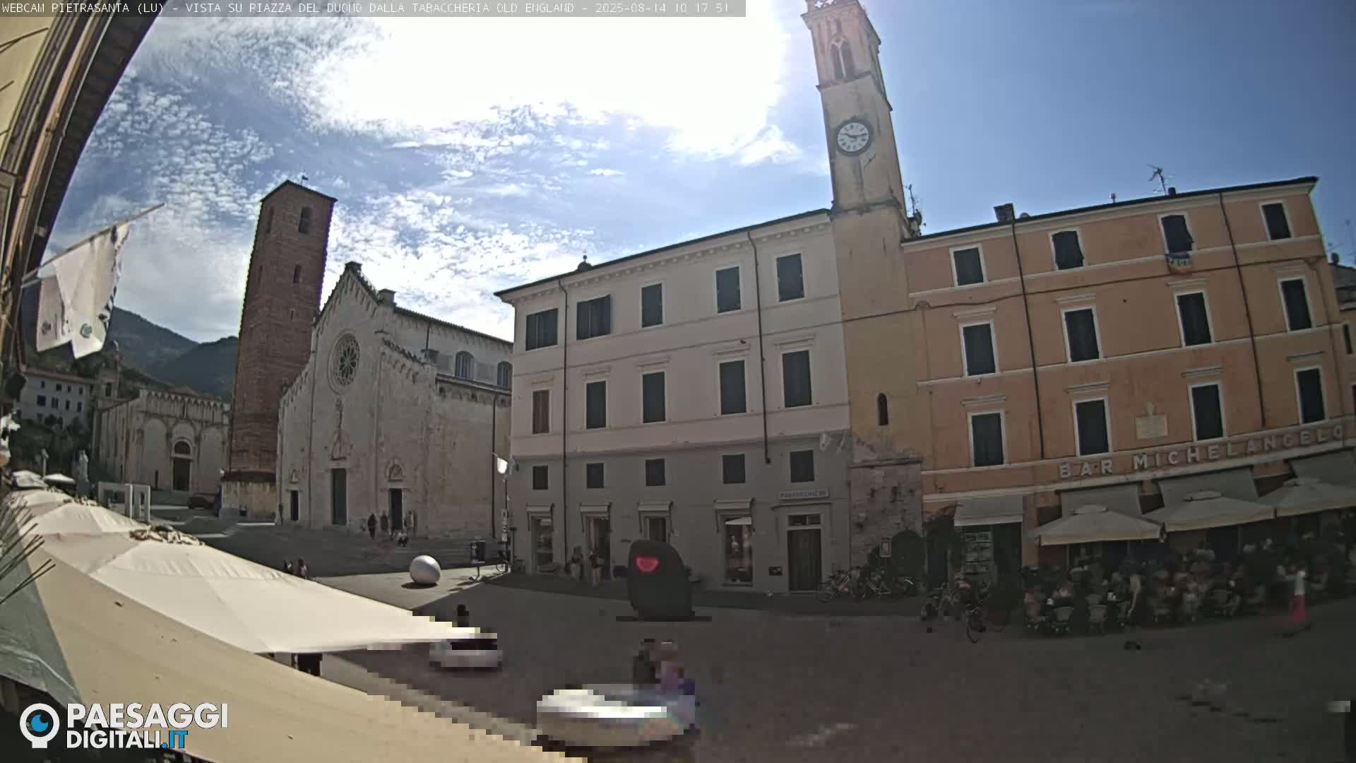 Pietrasanta Piazza del Duomo (Dome's Square) Live Cam - Lucca, Tuscany, Italy
