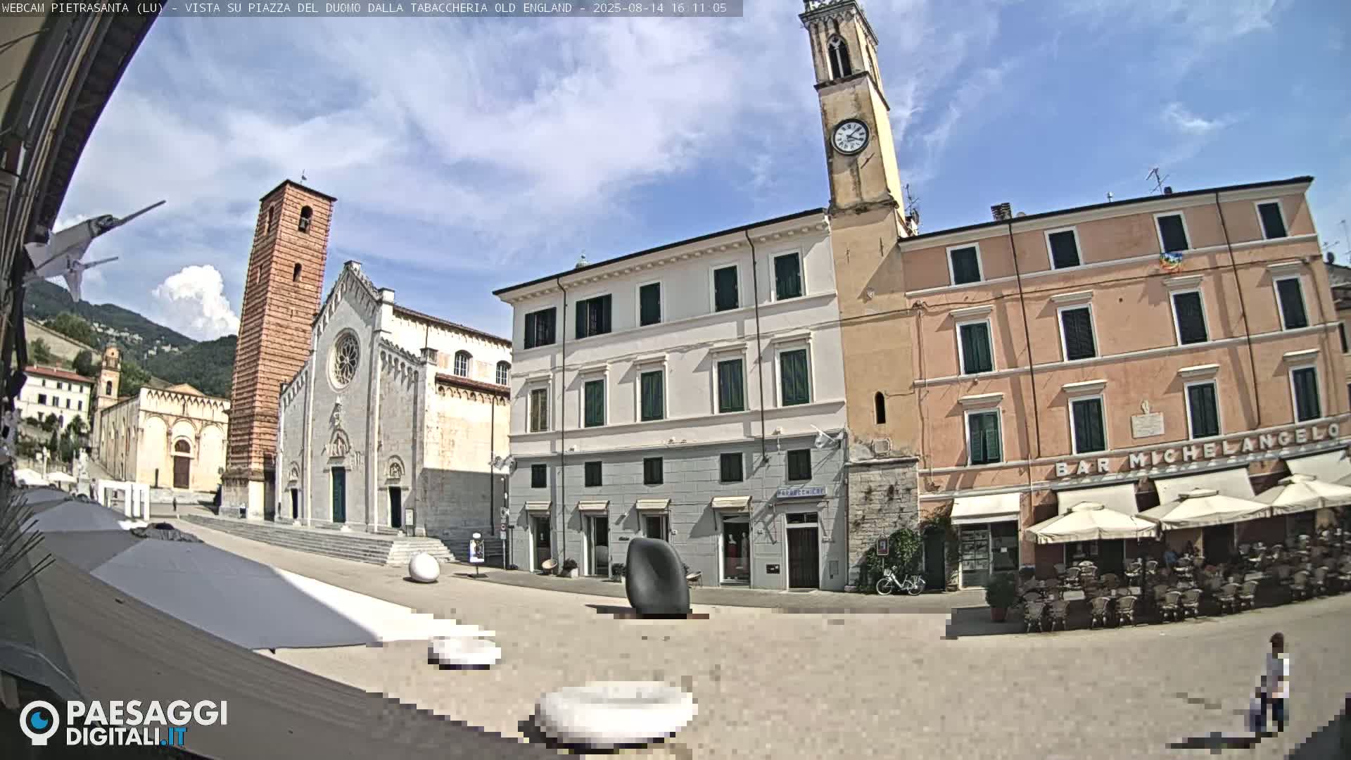 Pietrasanta Piazza del Duomo (Dome's Square) Live Cam - Lucca, Tuscany, Italy