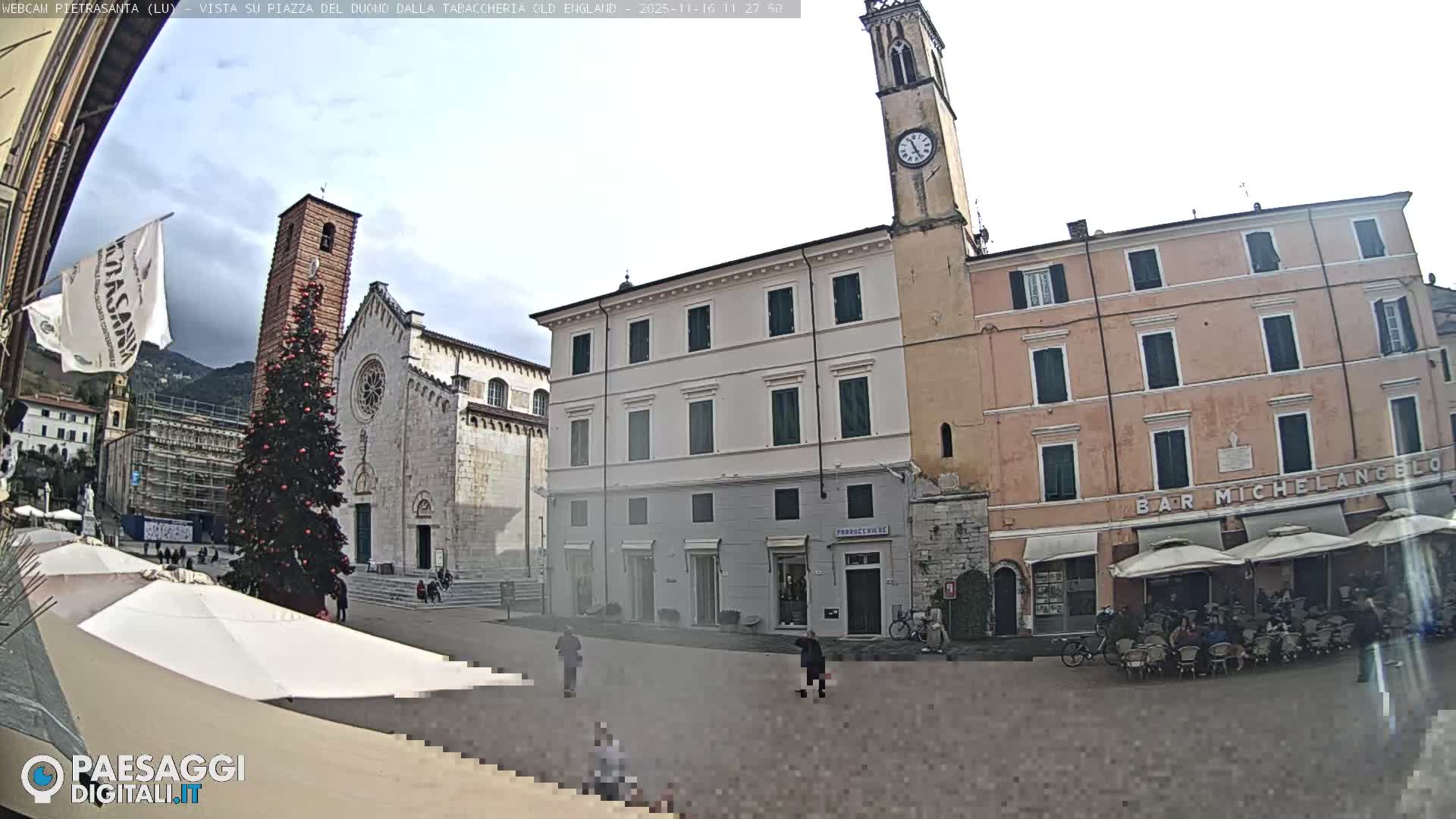 Pietrasanta Piazza del Duomo (Dome's Square) Live Cam - Lucca, Tuscany, Italy