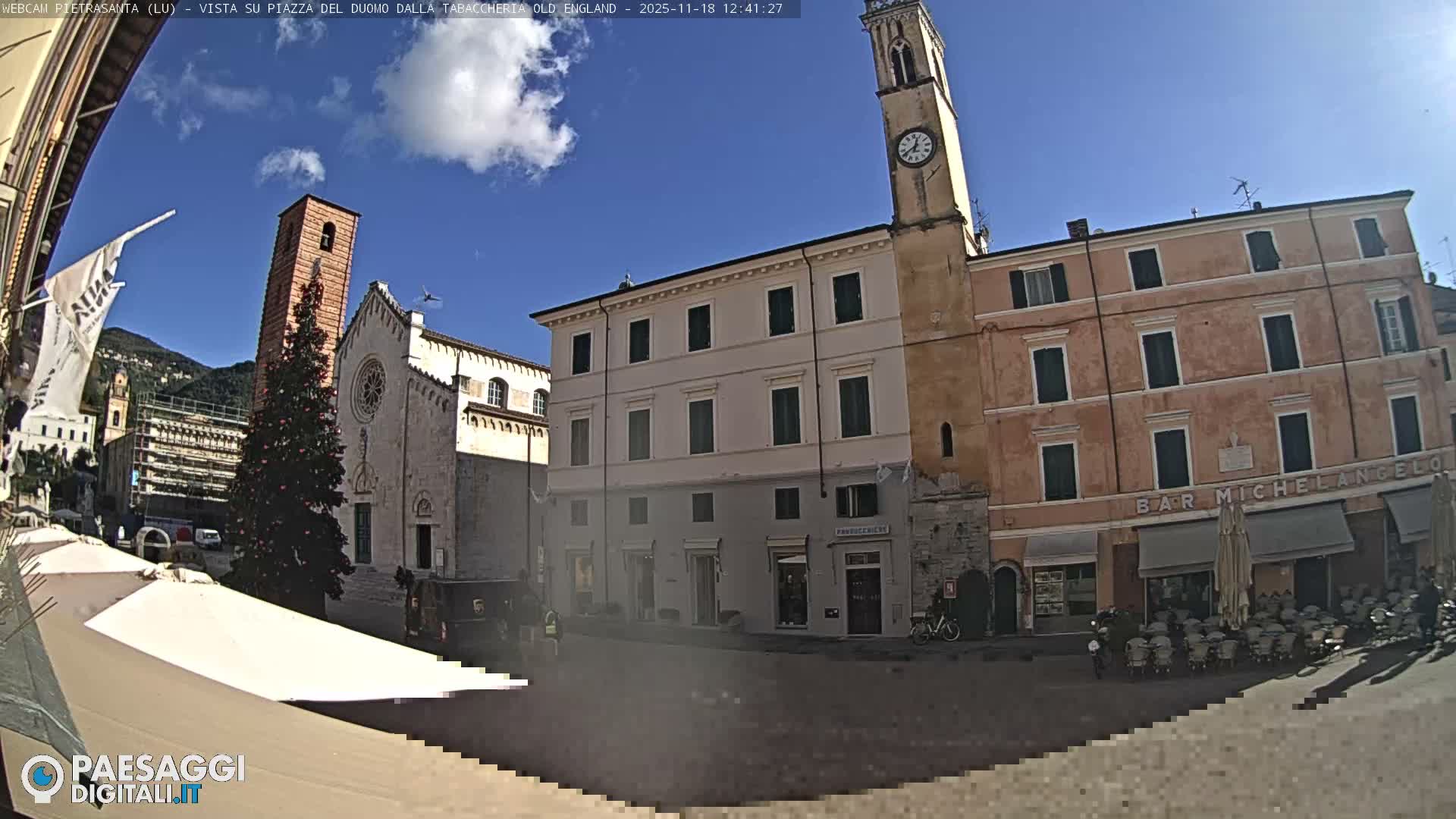 Pietrasanta Piazza del Duomo (Dome's Square) Live Cam - Lucca, Tuscany, Italy